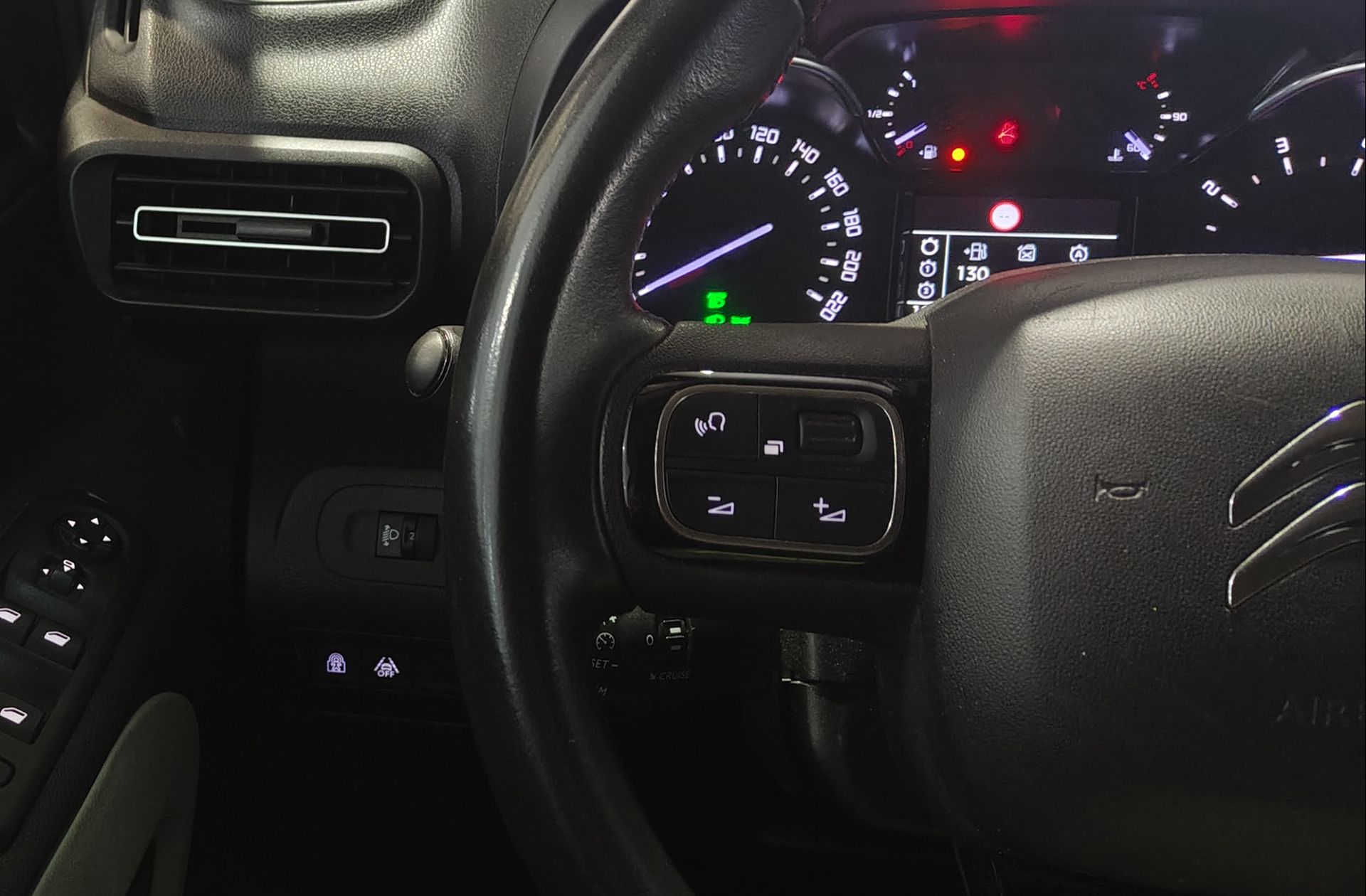 Citroën Berlingo BlueHDi 100 Talla M Shine - foto 28