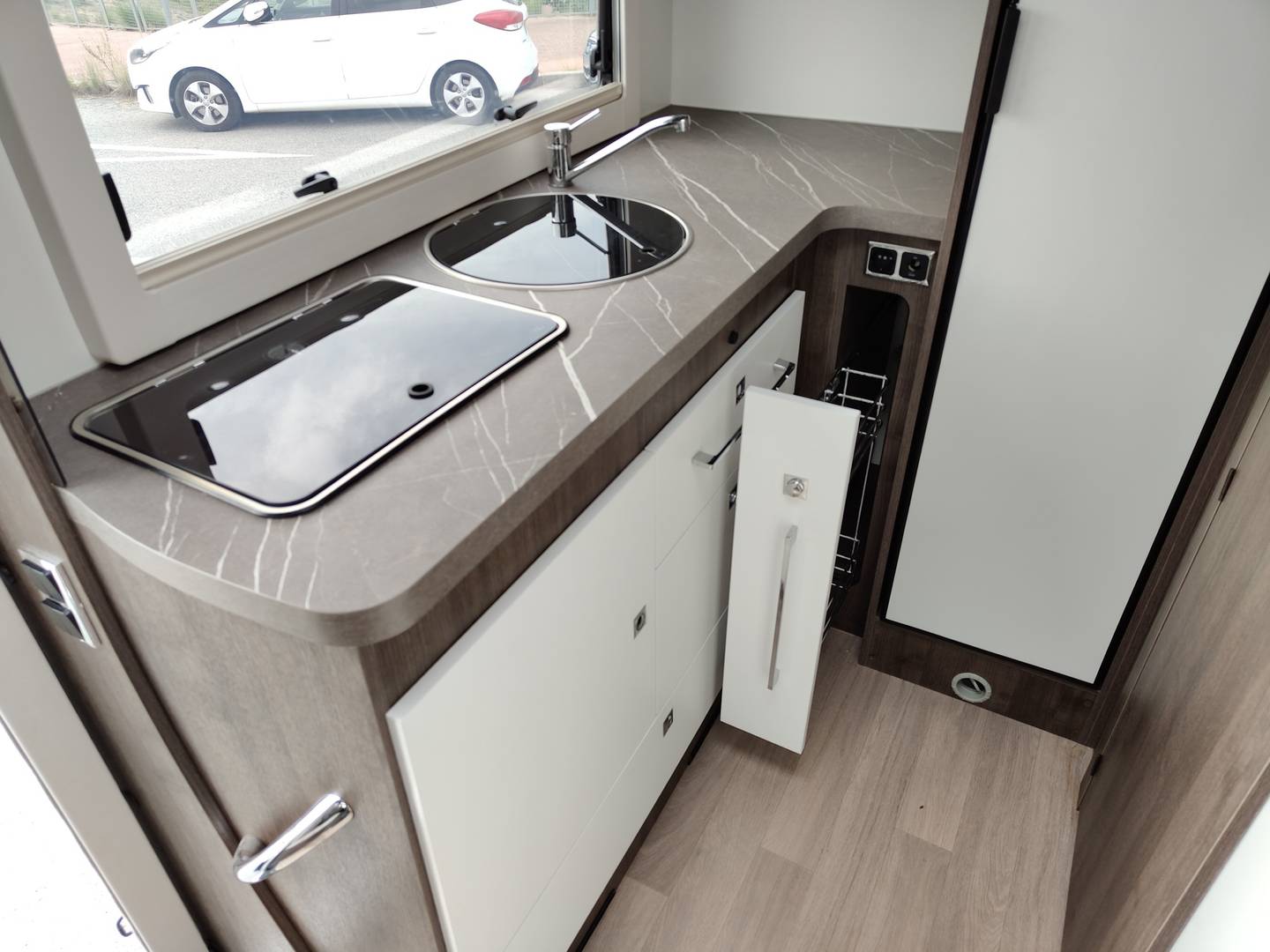 Foto Benimar Benivan Benimar Benivan Tessoro 481 (140 CV)