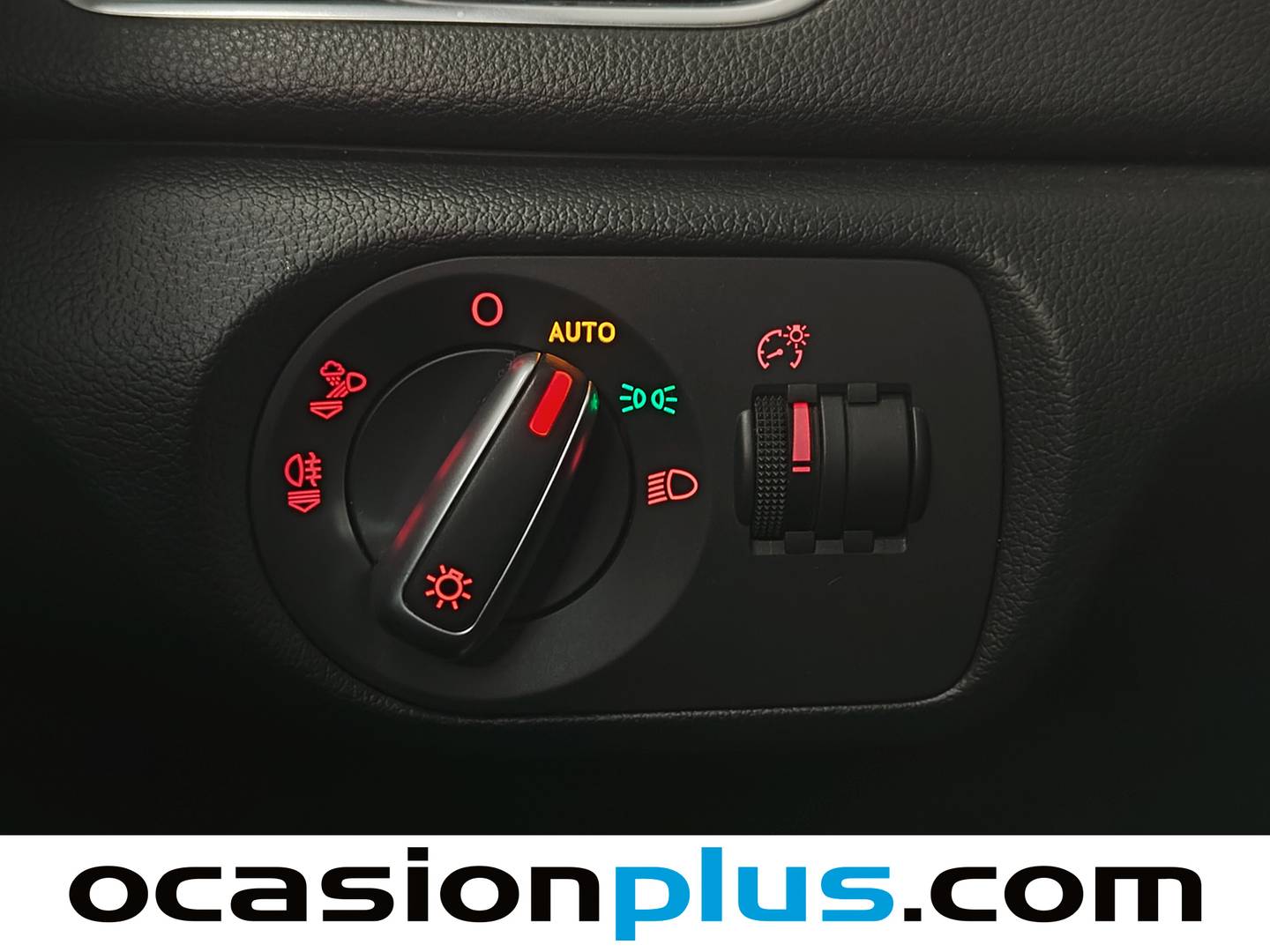 Foto Audi Q3 Audi Q3 Black line edition 2.0 TDI (150 CV) Paquete S-line