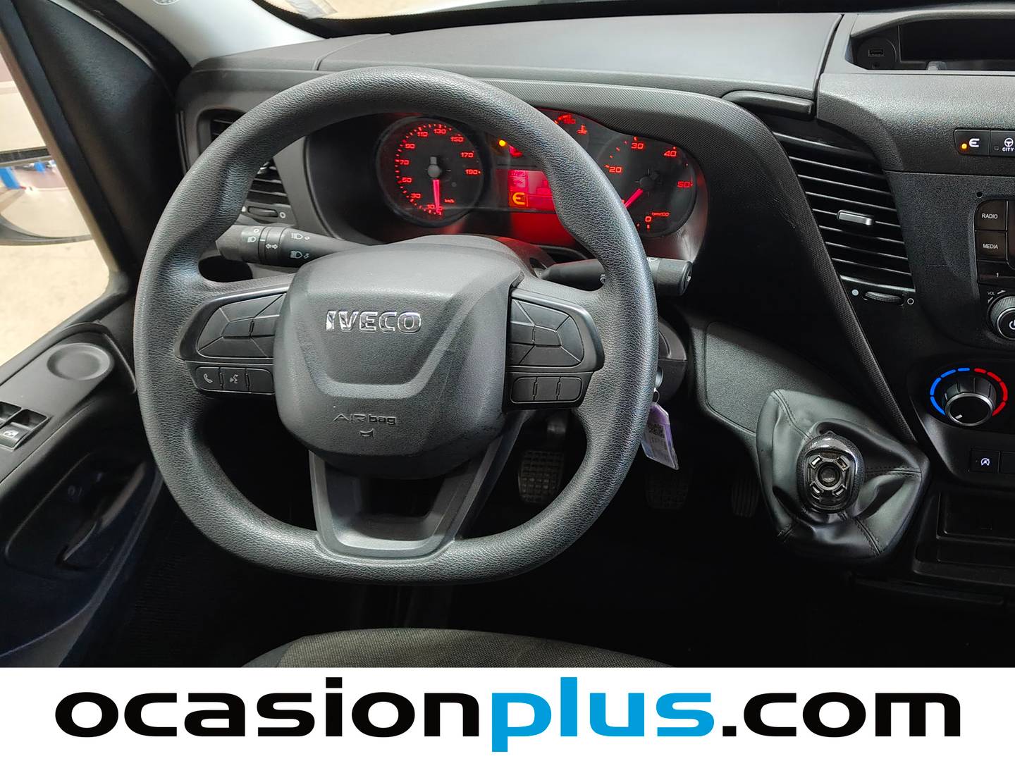 Iveco Daily Iveco Daily Furgon 35S 16 V 3520L/H2 (156 CV) km 0