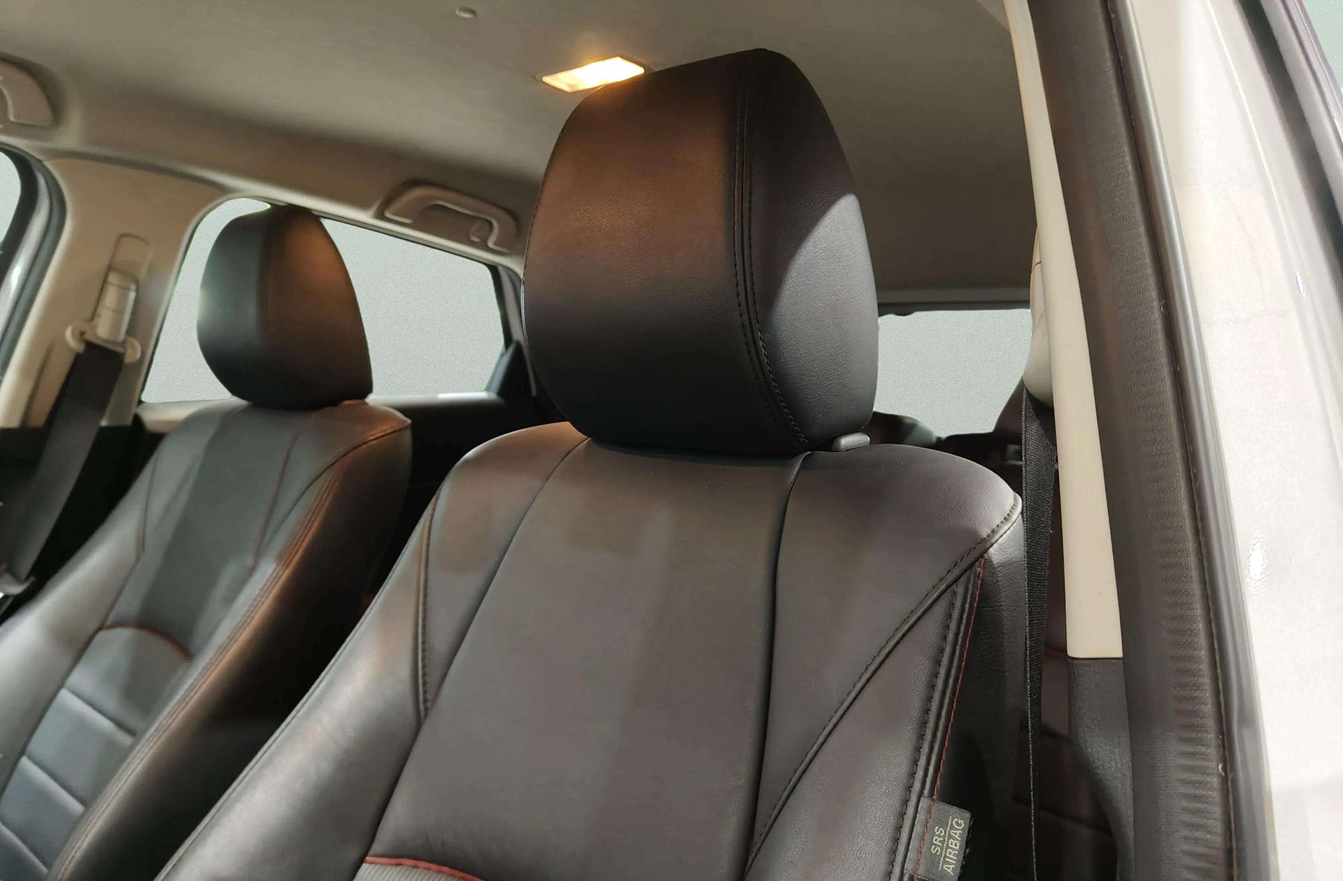 Mazda CX-3 2.0 Skyactiv GE Luxury 2WD - foto 6
