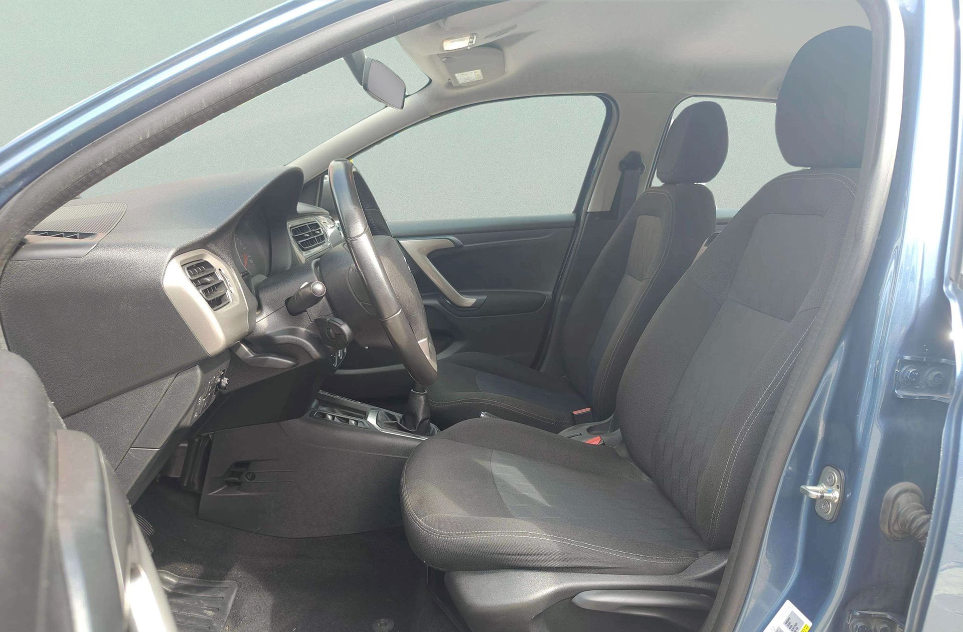 Citroën C-Elysée PureTech 82 Exclusive - foto 8