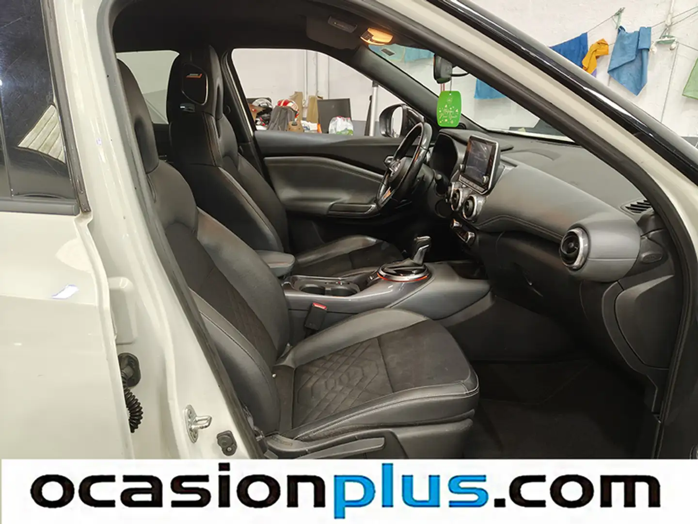 Foto Nissan JUKE Nissan Juke DIG-T Tekna 4x2 DCT (117 CV)