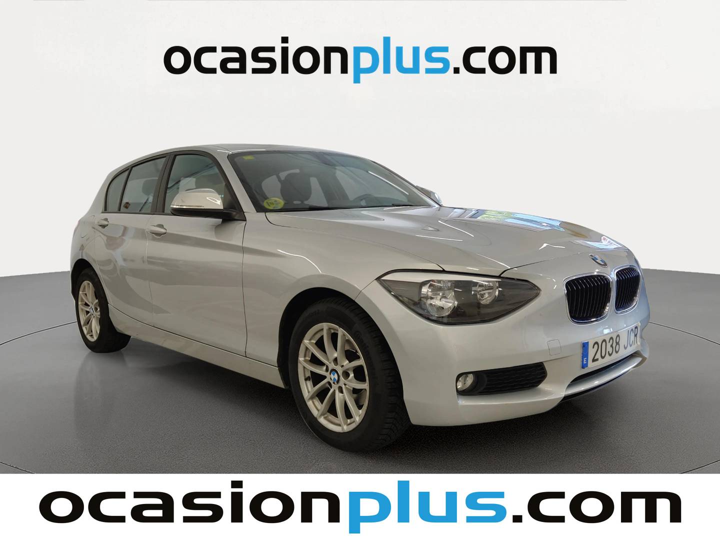 Foto delantera BMW Serie 1 BMW Serie 1 116d (116 CV) derecha