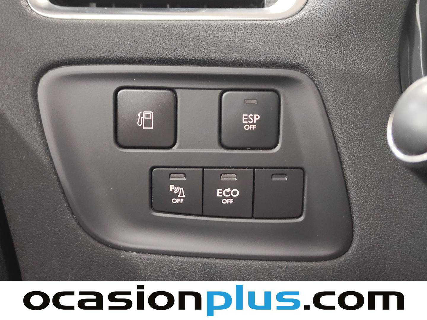 Extras y acabados del Citroën C4 Citroën C4 1.6 e-HDi Collection CMP (114 CV)