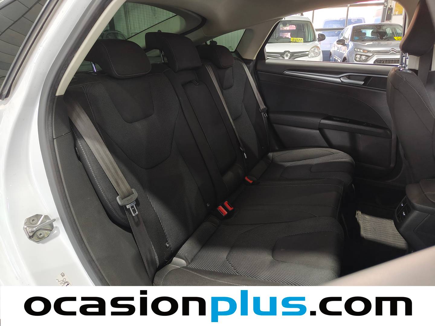 Foto asientos traseros Ford Mondeo Ford Mondeo 1.5 EcoBoost Titanium (160 CV)