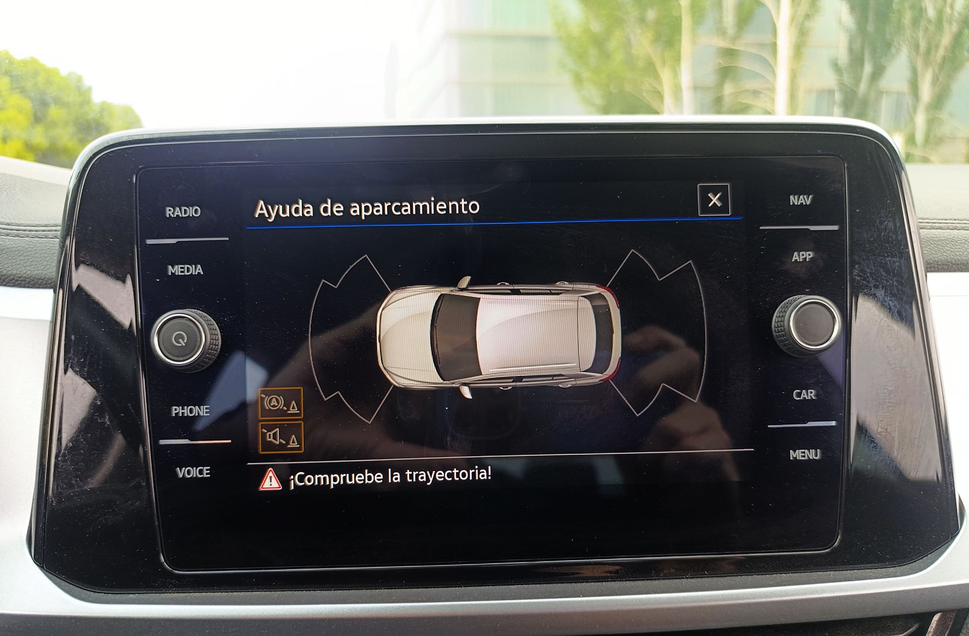 Volkswagen T-Roc Life 1.0 TSI - foto 8