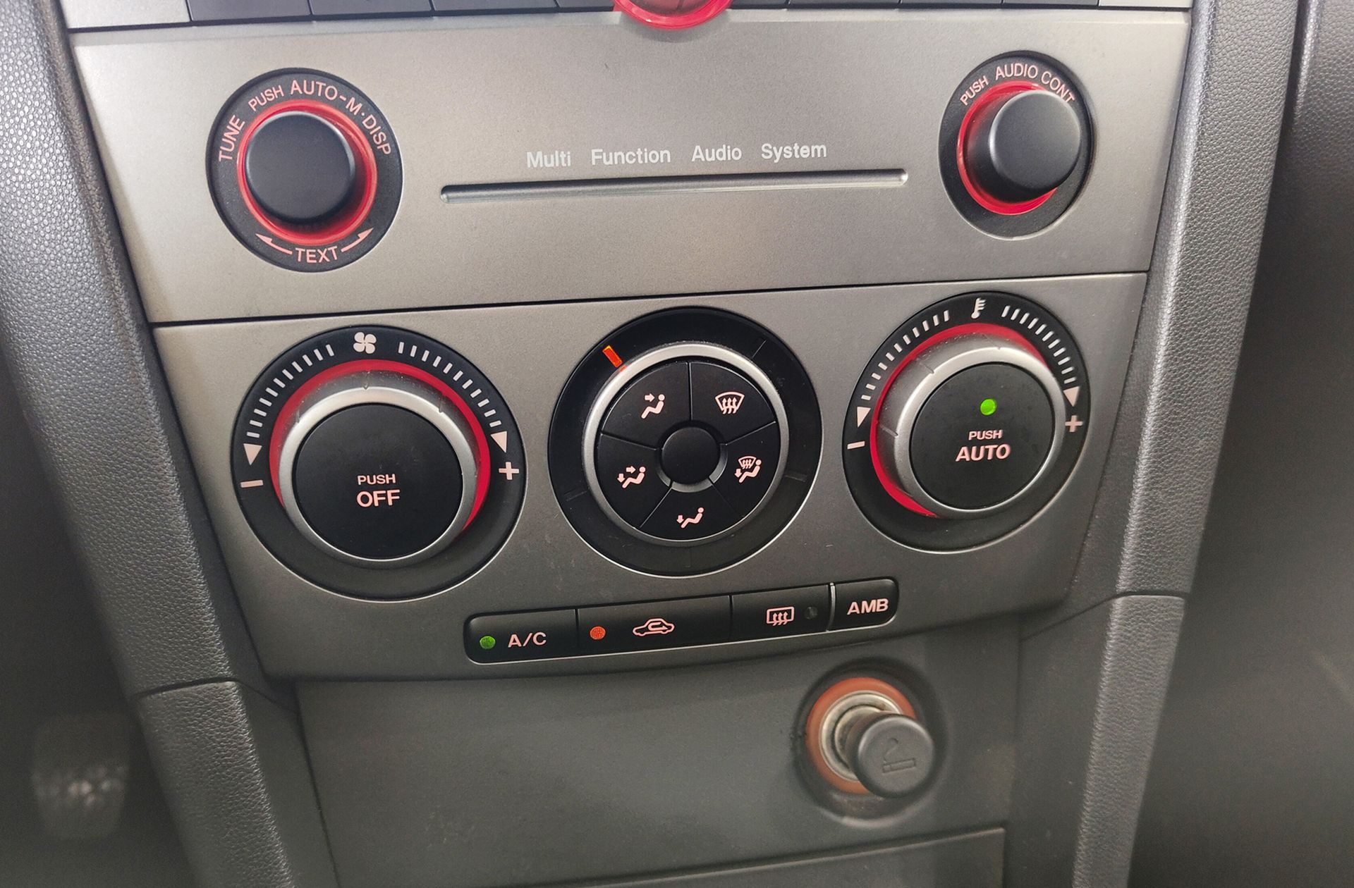 Mazda Mazda3 1.6 VVT Active - foto 26