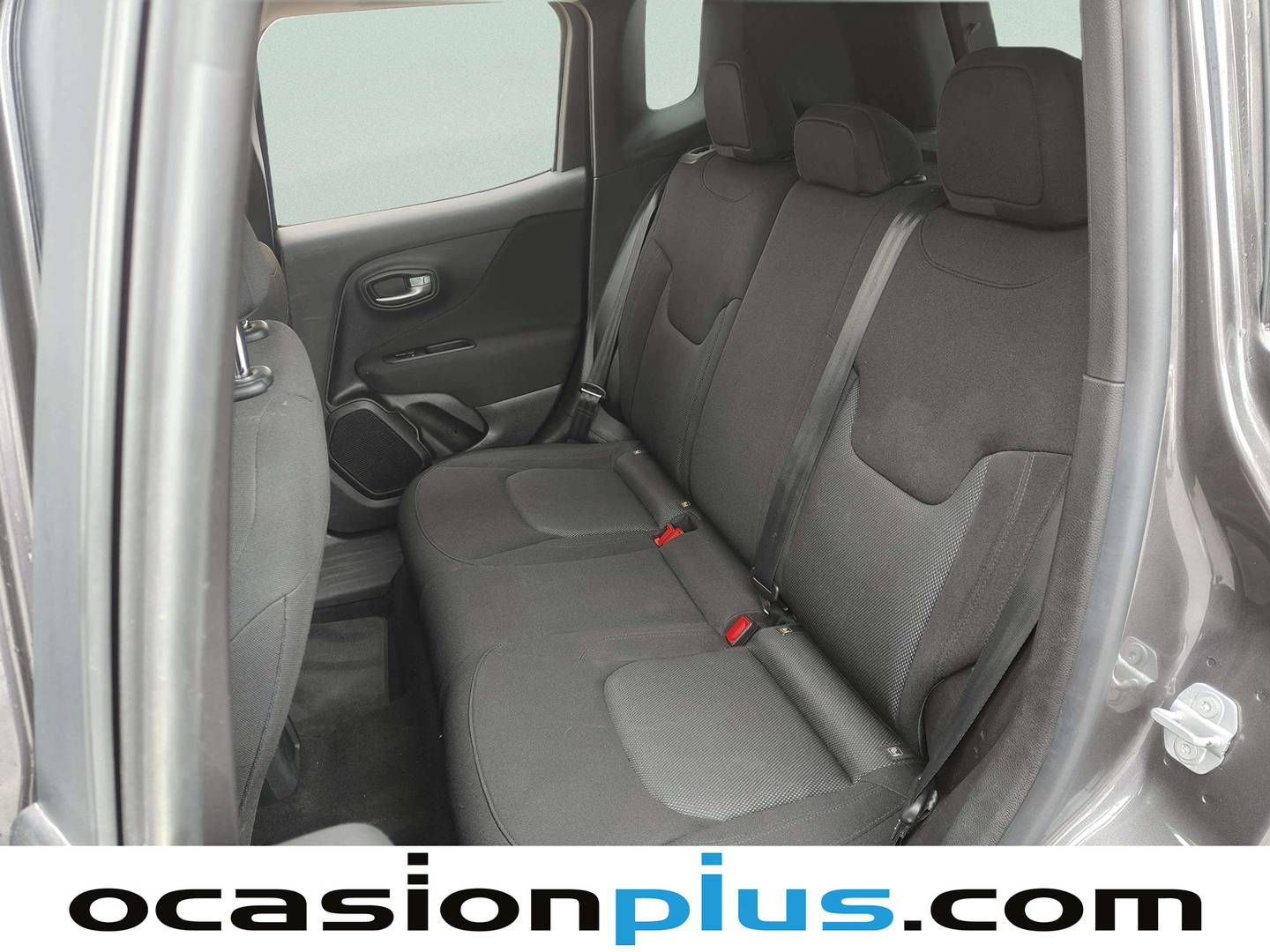 Foto asientos traseros Jeep Renegade Jeep Renegade 1.0G Sport 4x2 (120 CV)