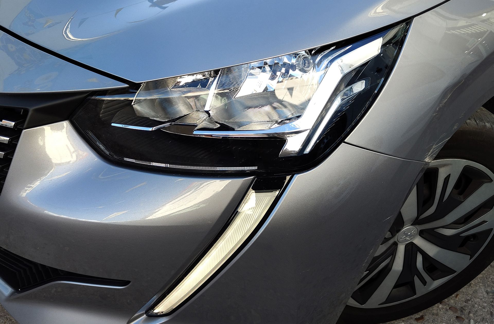 Peugeot 208 PureTech 100 Active - foto 13