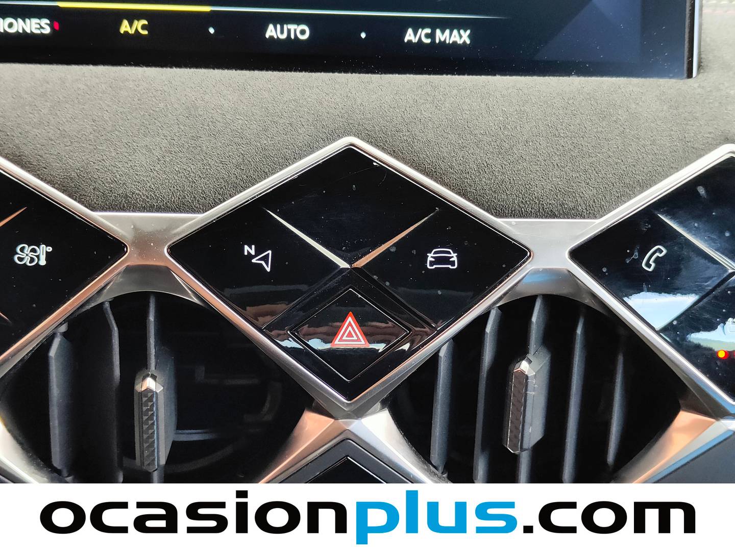 Foto DS DS 3 Crossback DS DS3 Crossback Performance Line BlueHDi (110 CV)