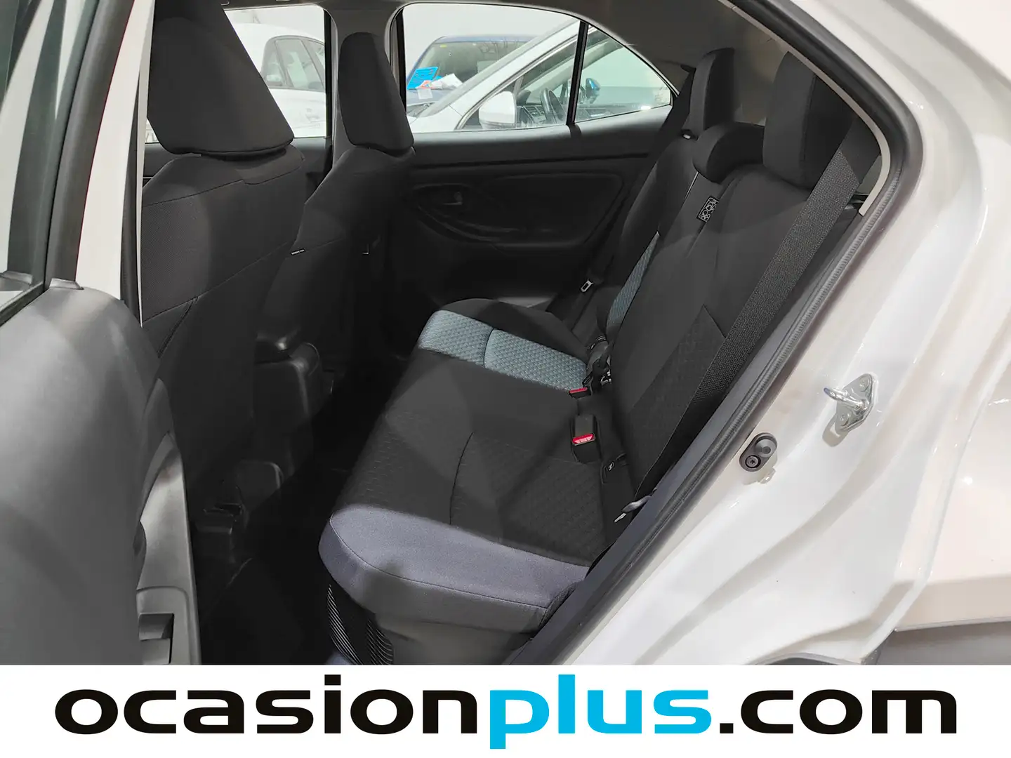 Foto Toyota Yaris Cross Toyota Yaris Cross 120H Business Plus (116 CV)