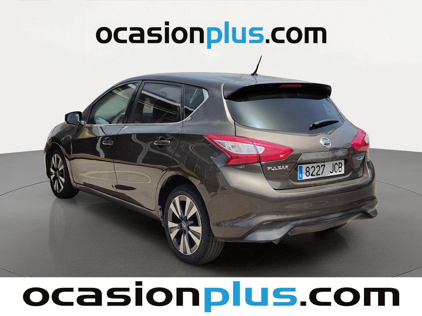 Foto delantera Nissan PULSAR Nissan Pulsar dCi 110 Tekna  (110 CV) derecha