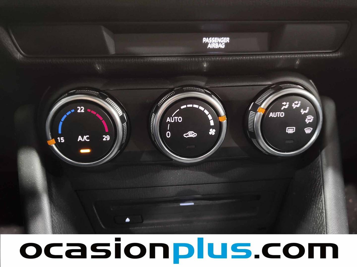 Foto Mazda CX-3 Mazda CX-3 2.0 G Zenith 2WD (121 CV)