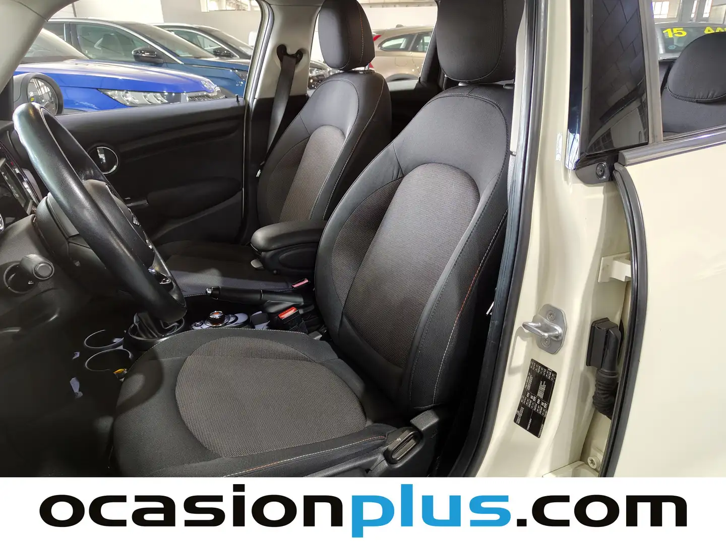 Foto Mini MINI MINI MINI 5 Puertas ONE D  (95 CV)