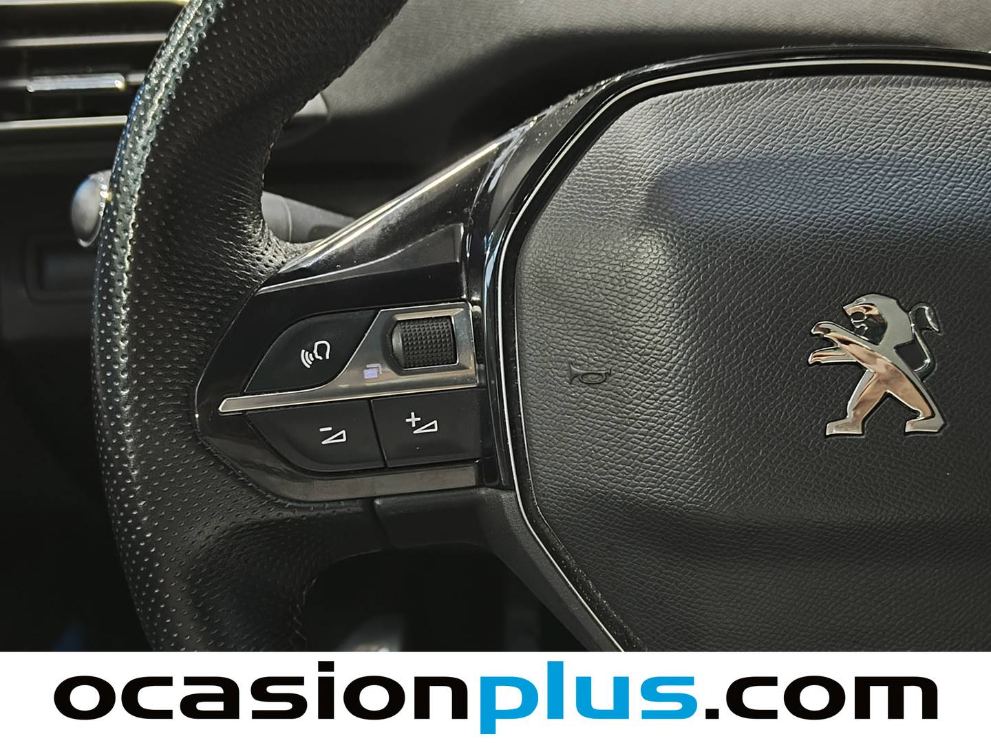 Foto Peugeot 3008 Peugeot 3008 PureTech 130 S&S GT (130 CV)