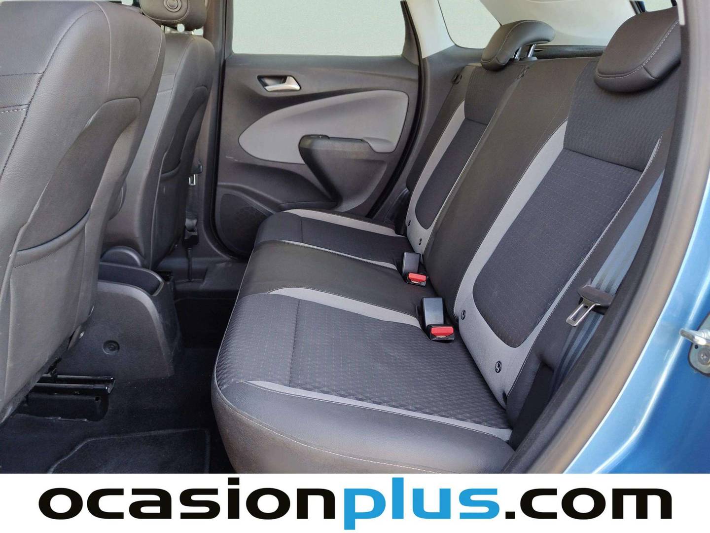 Foto asientos traseros Opel Crossland X Opel Crossland X 1.2 Innovation Auto (130 CV)
