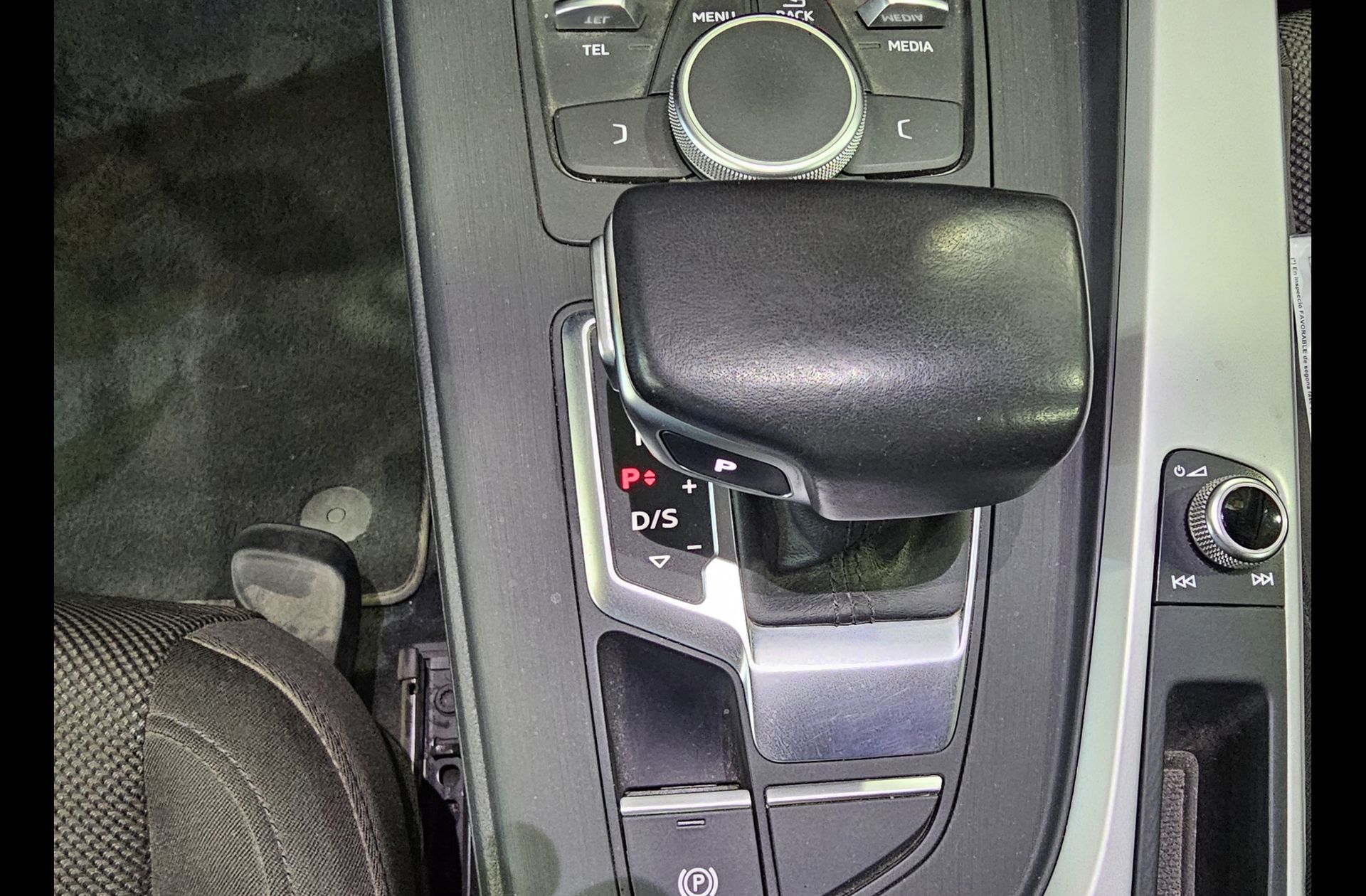 Audi A4 2.0 TDI S tronic - foto 5
