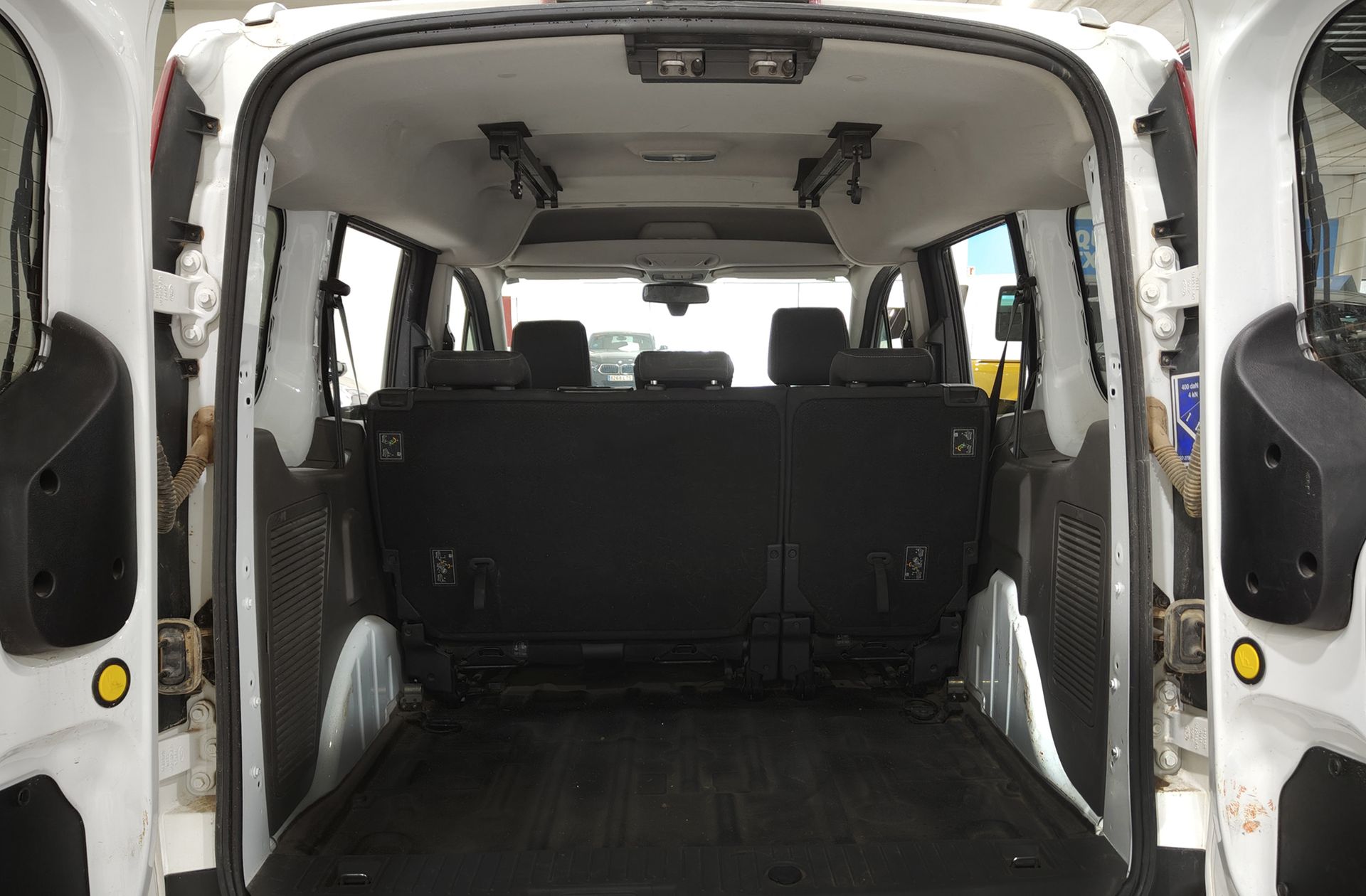 Ford Transit Connect Kombi 1.5 TDCi Ambiente 220 L1 - foto 15