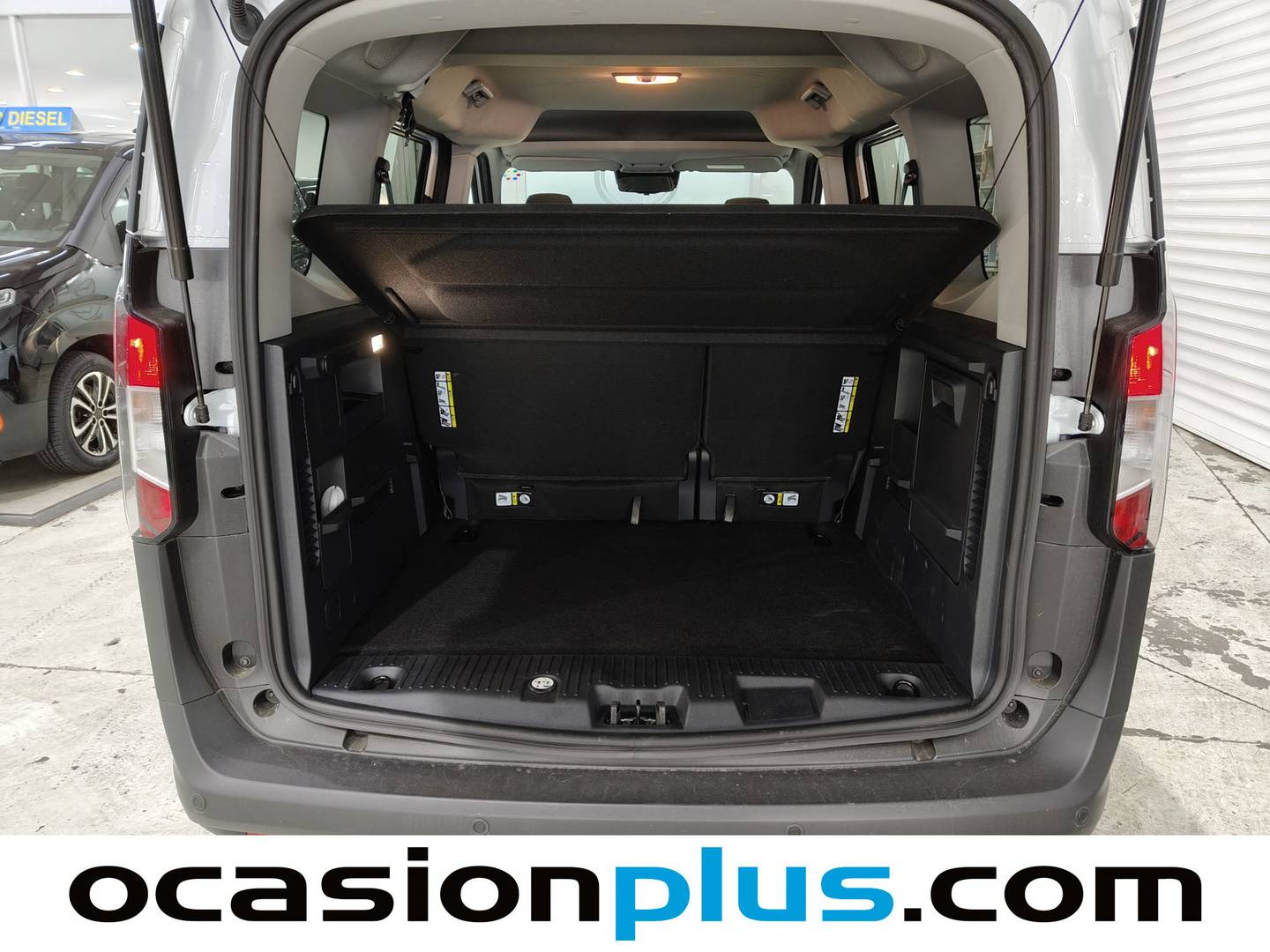 Ford Tourneo Courier Ford Tourneo Courier 1.0 Ecoboost Active (125 CV) km 0