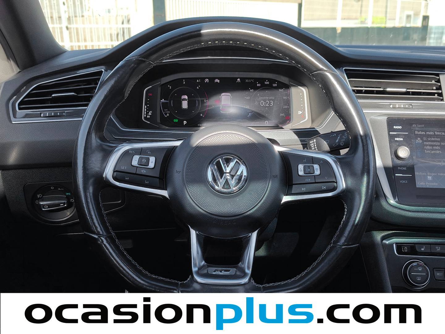 Volkswagen Tiguan Volkswagen Tiguan Sport 2.0 TDI (150 CV) DSG Pack R Line de segunda mano