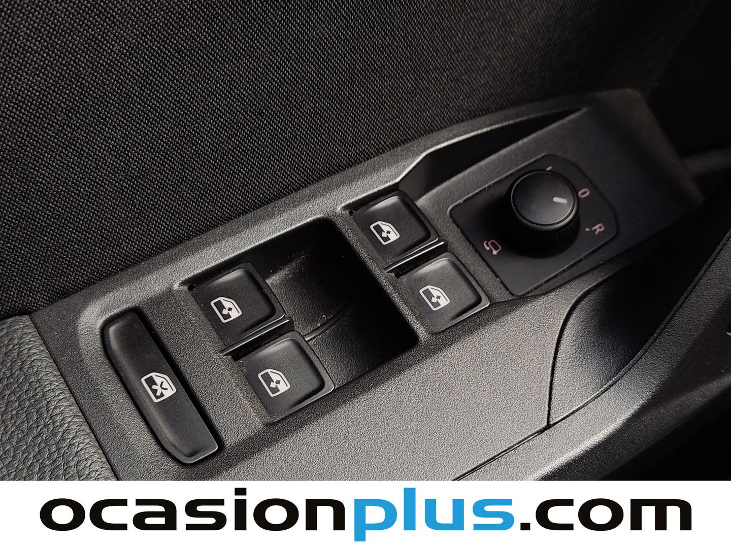 Seat Arona SEAT Arona 1.0 TSI Ecomotive FR DSG (115 CV) seminuevo