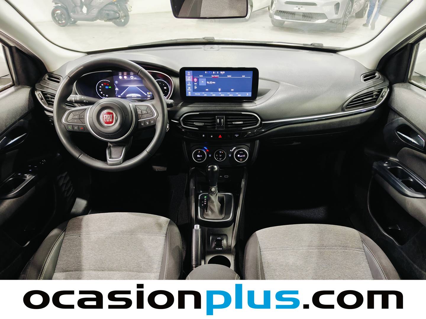 Foto Fiat Tipo Fiat Tipo 1.5 Hybrid Cross DCT (130 CV)