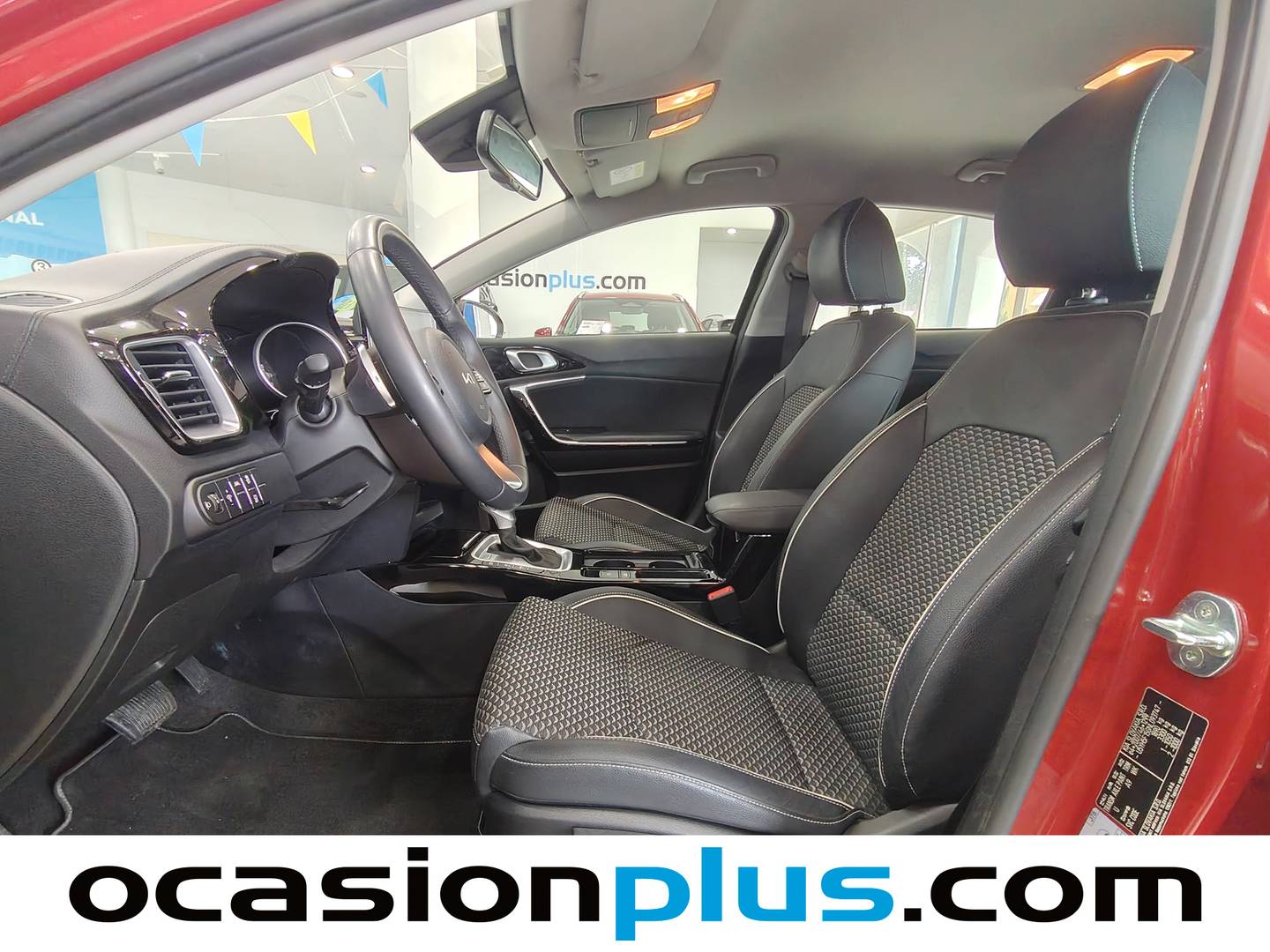 Foto KIA XCeed Kia XCeed 1.5 MHEV Tech DCT (160 CV)