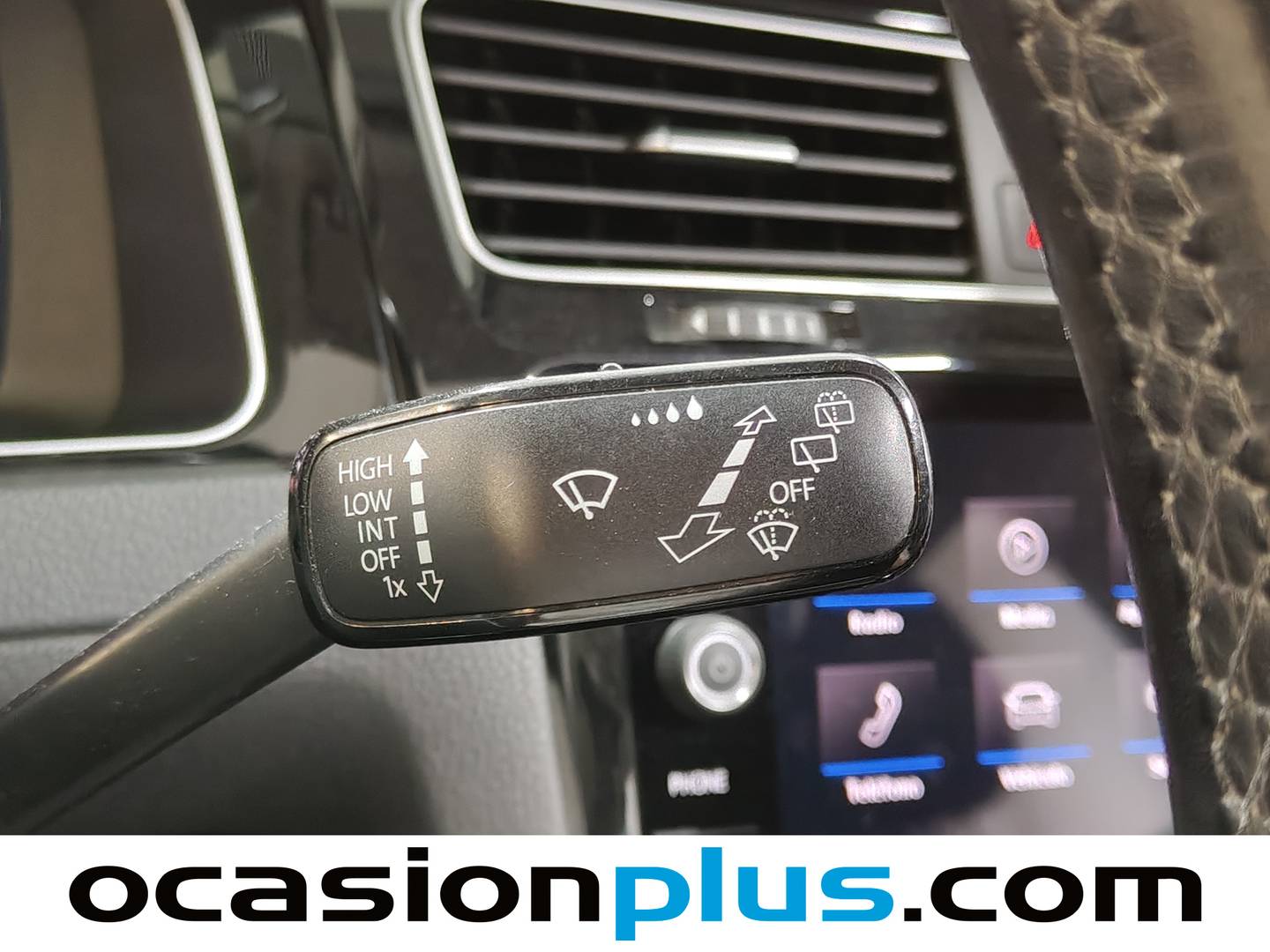 Volkswagen Golf Volkswagen Golf Sport R-Line 1.5 TSI (150 CV) DSG de segunda mano