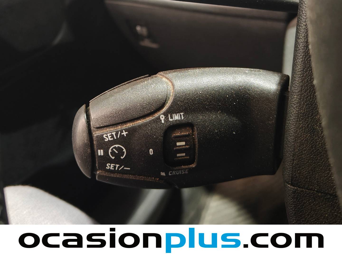 Acabados Peugeot 2008 Peugeot 2008 PureTech 110 S&S Allure (110 CV)