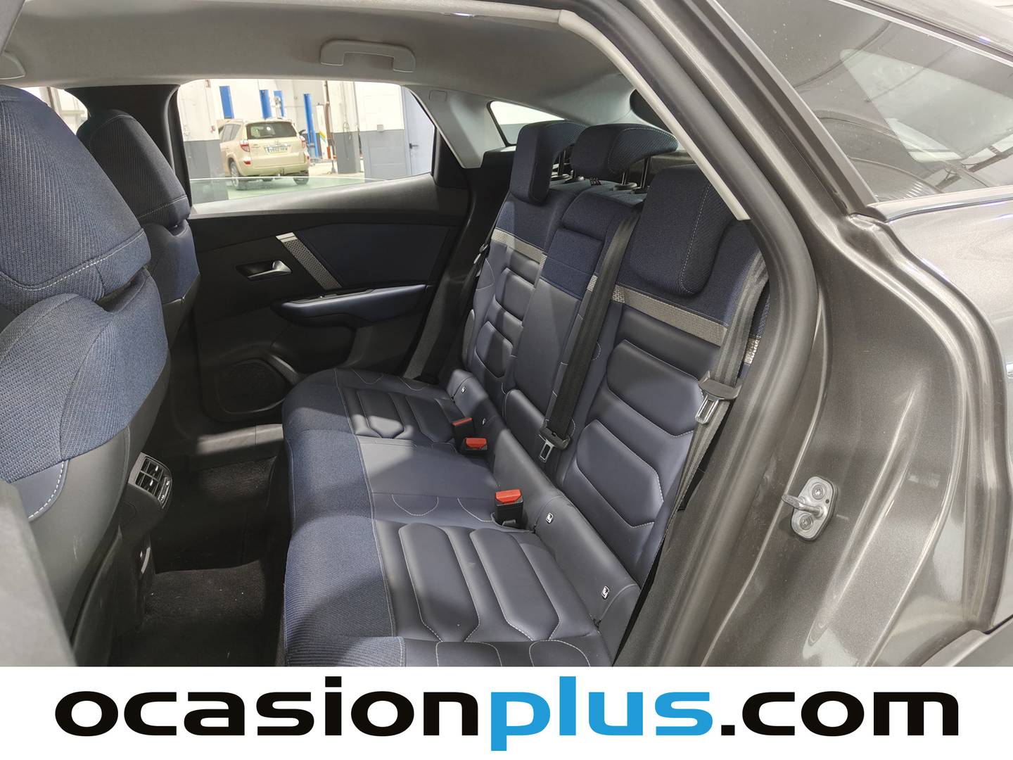 Foto asientos traseros Citroën C4 Citroën C4 PureTech 130 S&S 6v Feel Pack (130 CV)