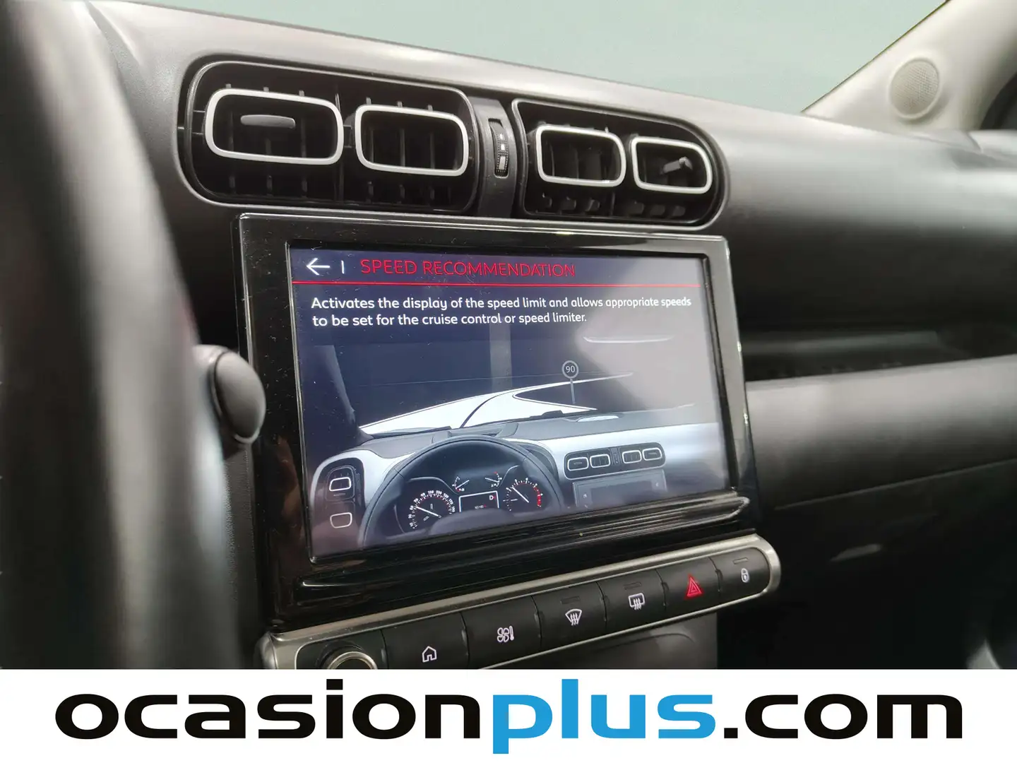 Foto Citroën C3 Aircross Citroen C3 Aircross PureTech 130 Shine Pack EAT6 (131 CV)