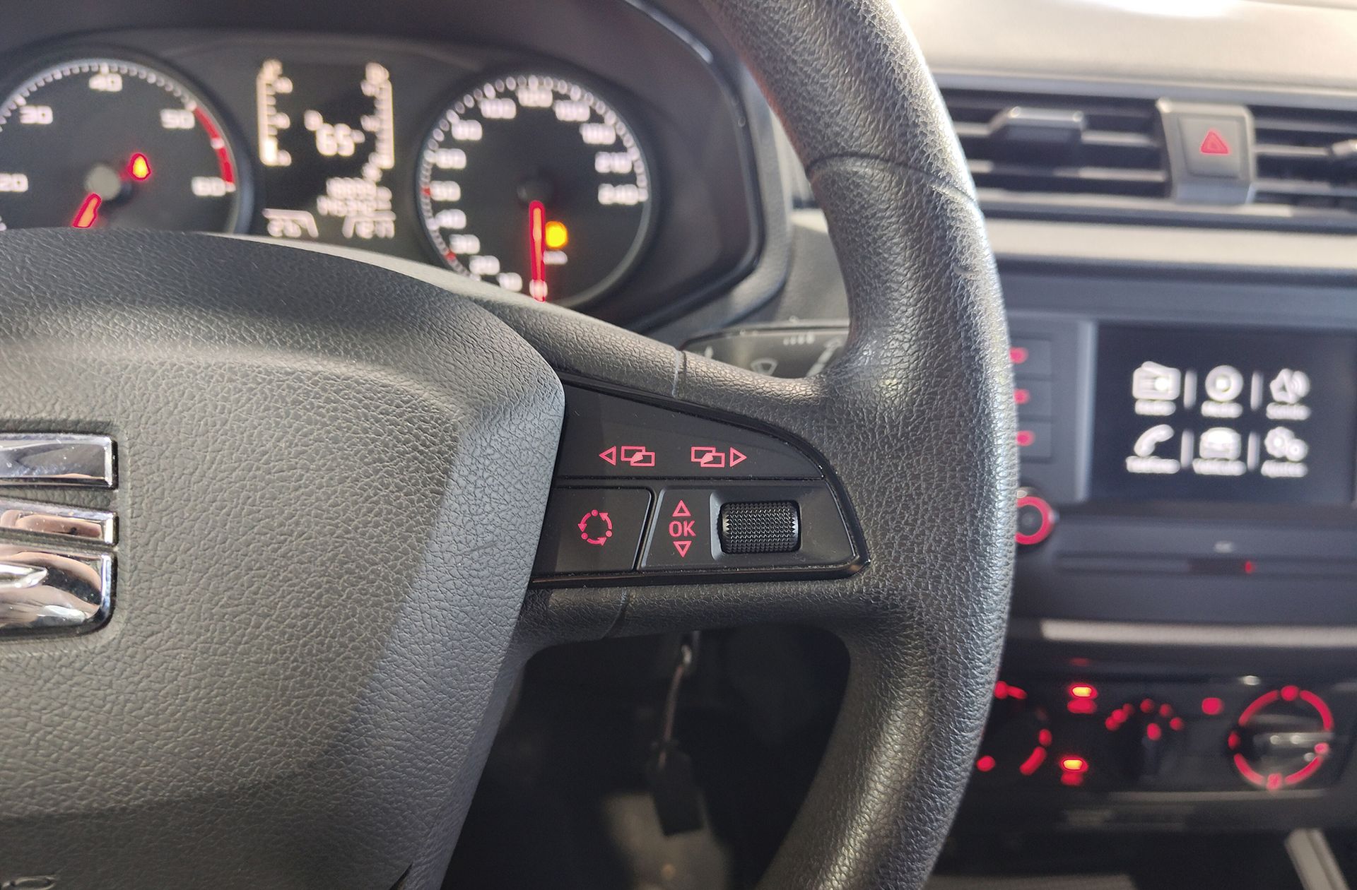 SEAT Ibiza 1.6 TDI Reference Plus - foto 23