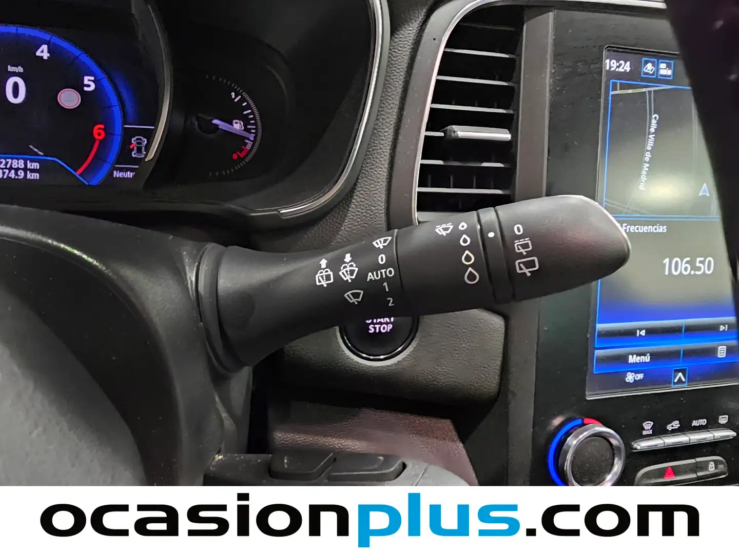 Foto Renault Mégane Renault Megane Sport Tourer Zen TCe (140 CV) GPF EDC