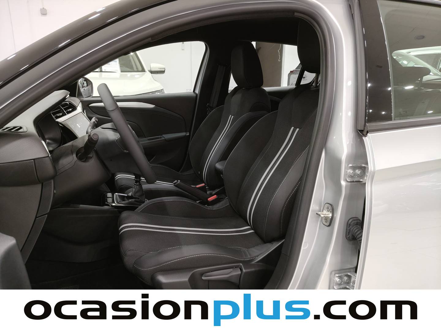 Foto asientos delanteros Opel Corsa Opel Corsa 1.2 T XHL GS (100 CV)