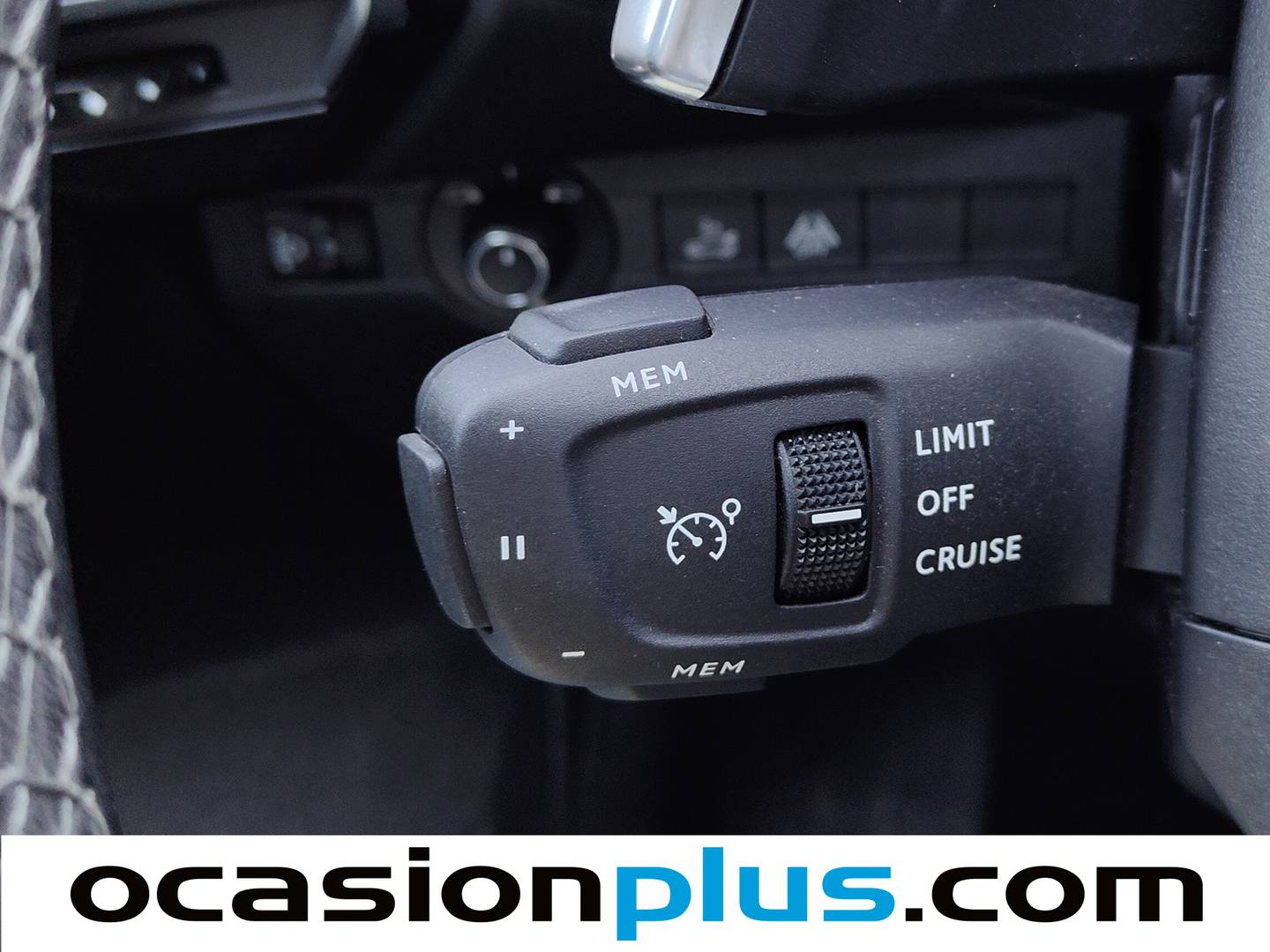 DS DS 7 Crossback DS DS7 Crossback BlueHDi 130 DE Bastille + AT (130 CV) seminuevo