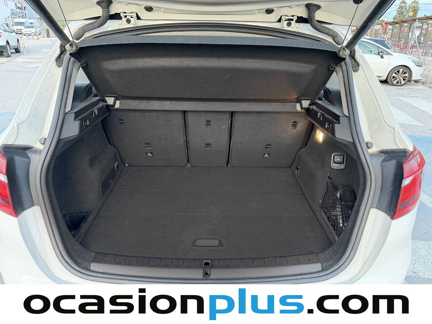 Foto BMW Serie 2 Active Tourer BMW Serie 2 218d Active Tourer (150 CV)