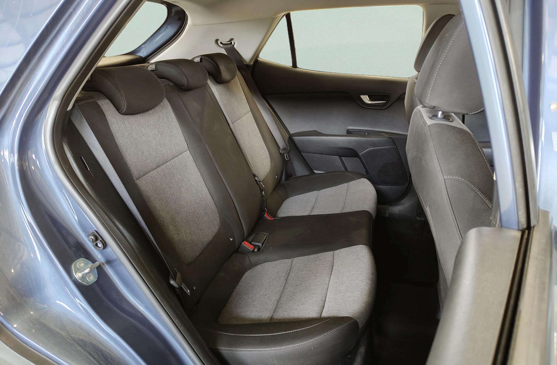 Kia Stonic 1.0 T-GDi Drive - foto 17