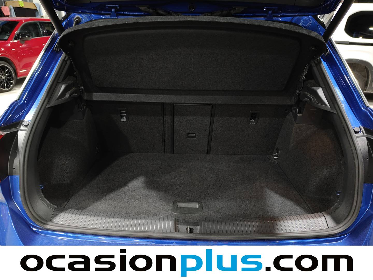 Foto Volkswagen T-Roc Volkswagen T-Roc Sport 2.0 TDI (150 CV)