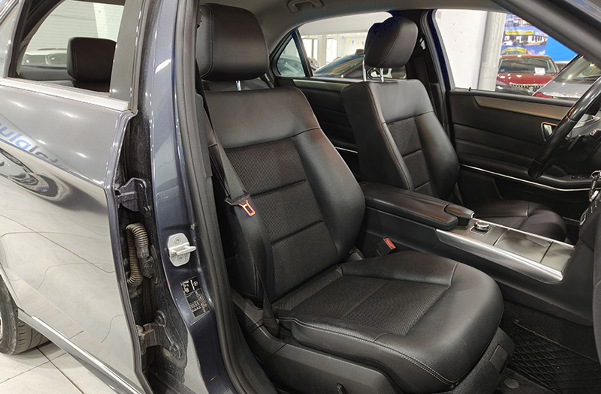 Mercedes-Benz Clase E 220 BlueTEC 4MATIC - foto 18
