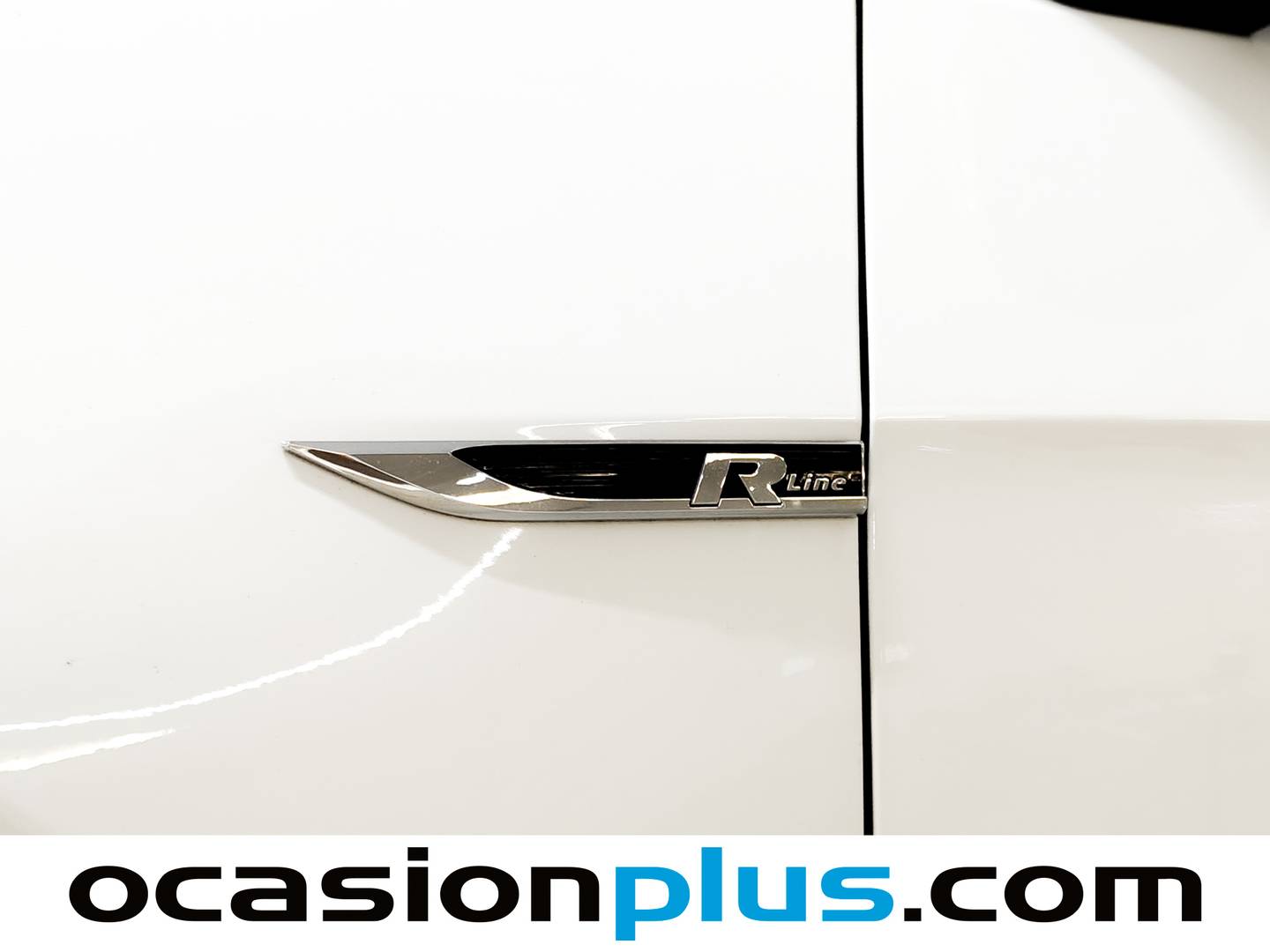 Extras y acabados del Volkswagen Golf Volkswagen Golf Sport R-Line 1.5 TSI (150 CV) DSG