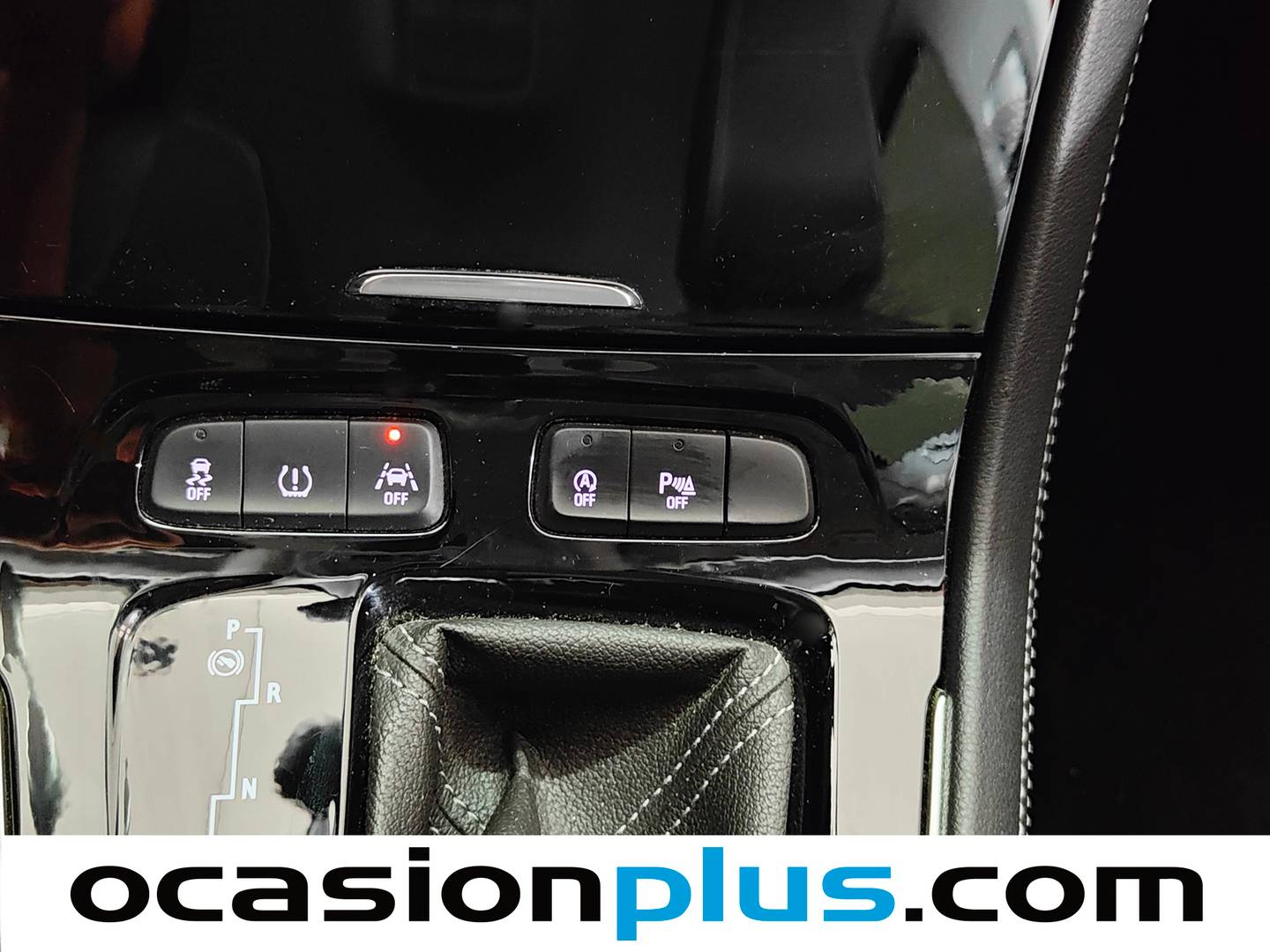 Opel Grandland X Opel Grandland X 1.2 Turbo Design Line Auto (130 CV) de segunda mano