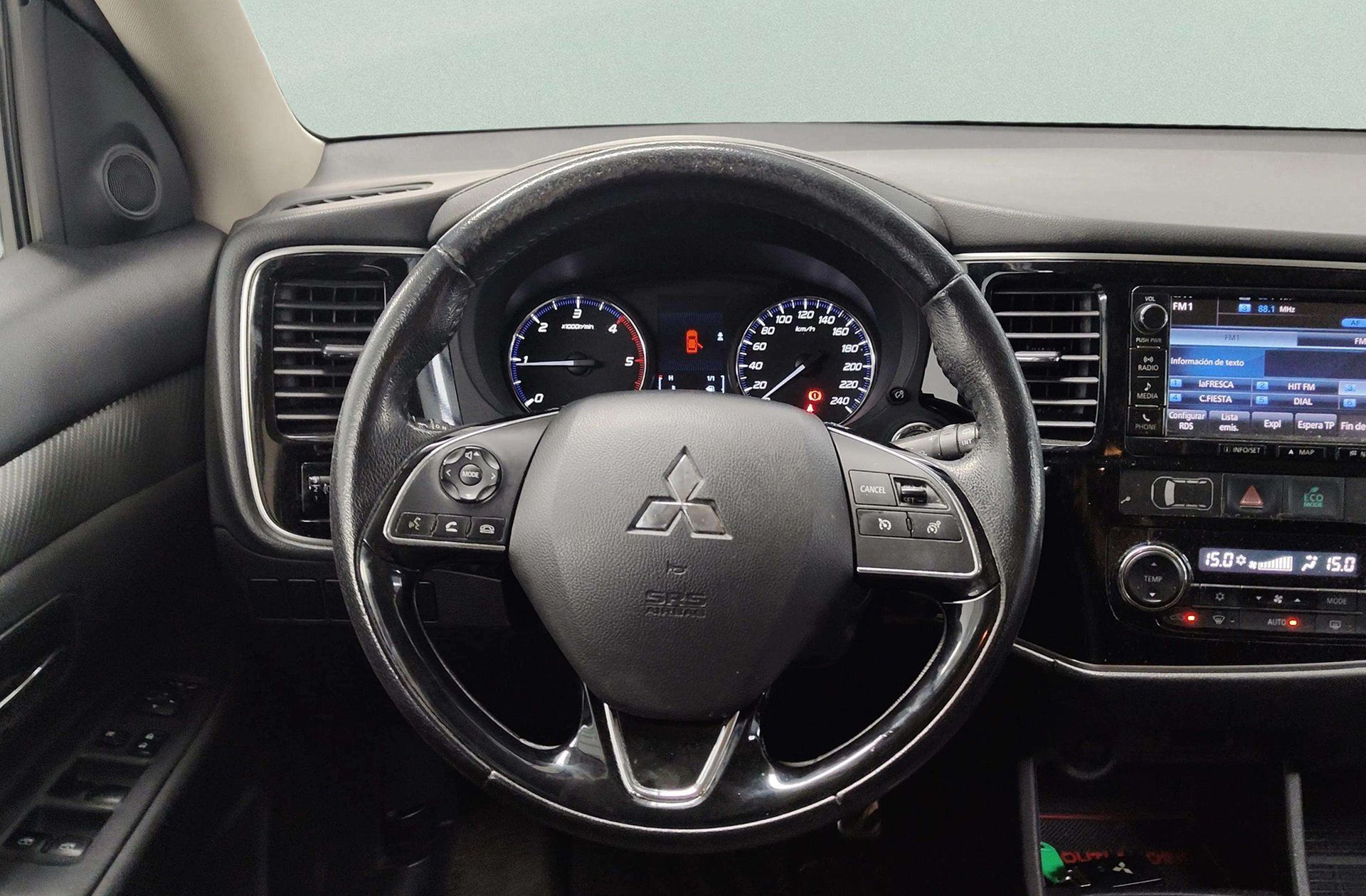 Mitsubishi Outlander 220 DI-D Motion 2WD - foto 18