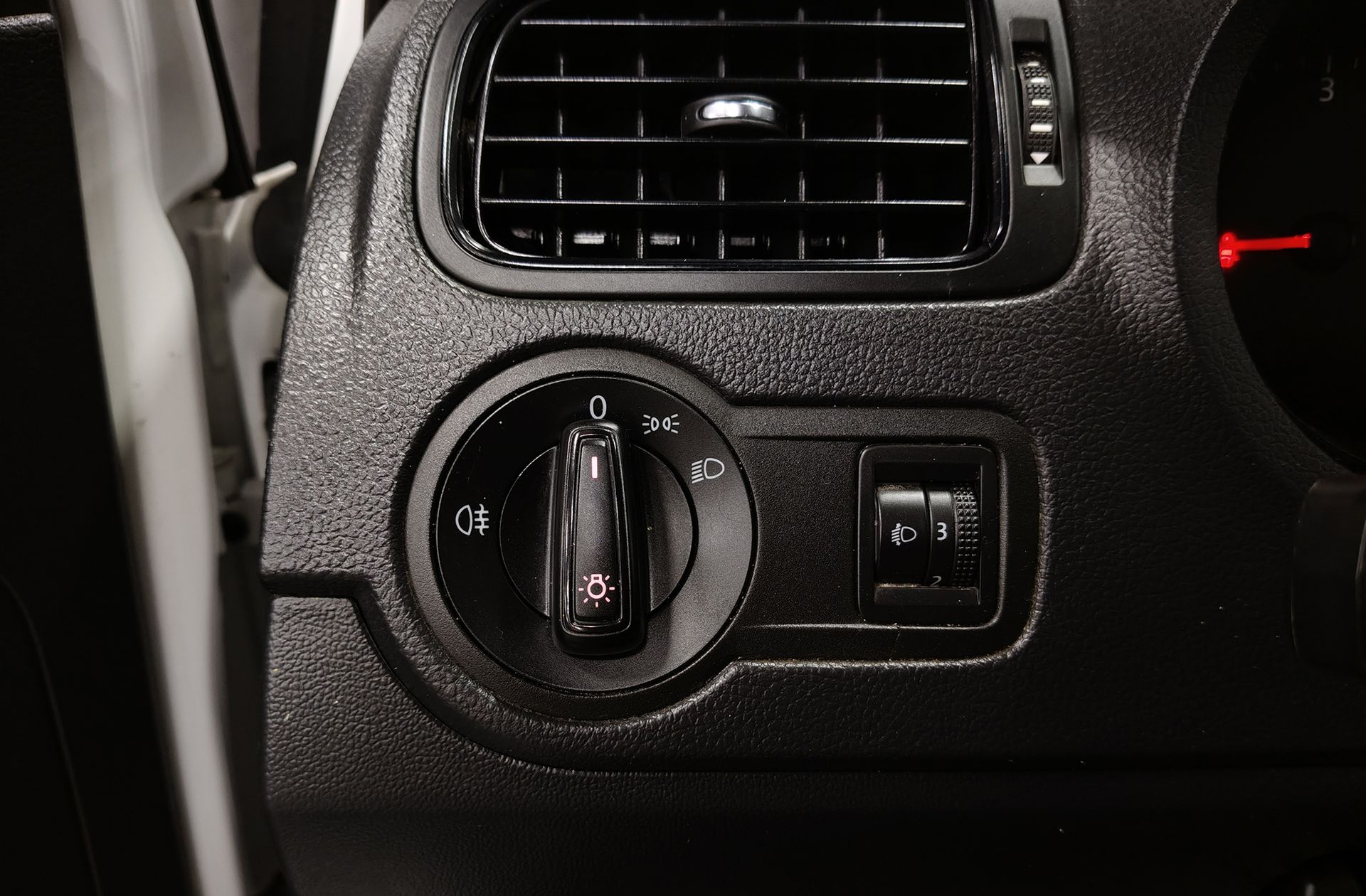 Volkswagen Polo Edition 1.4 TDI BMT - foto 19