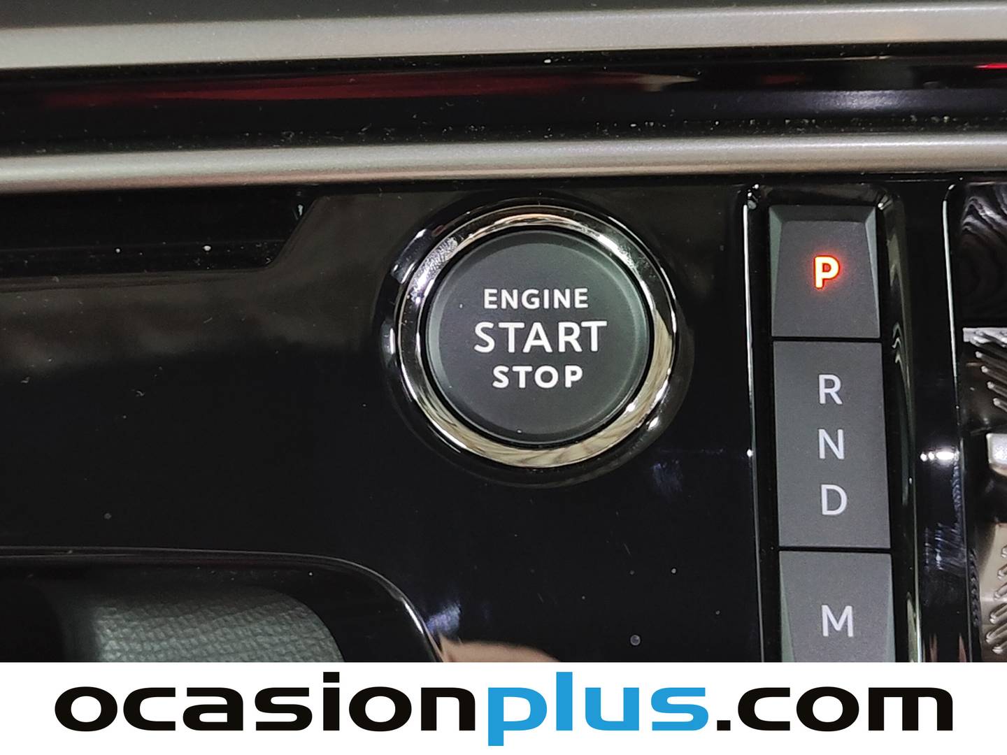 Peugeot 3008 Hybrid Peugeot 3008 Hybrid 145 Allure eDCS6 (145 CV) 2025