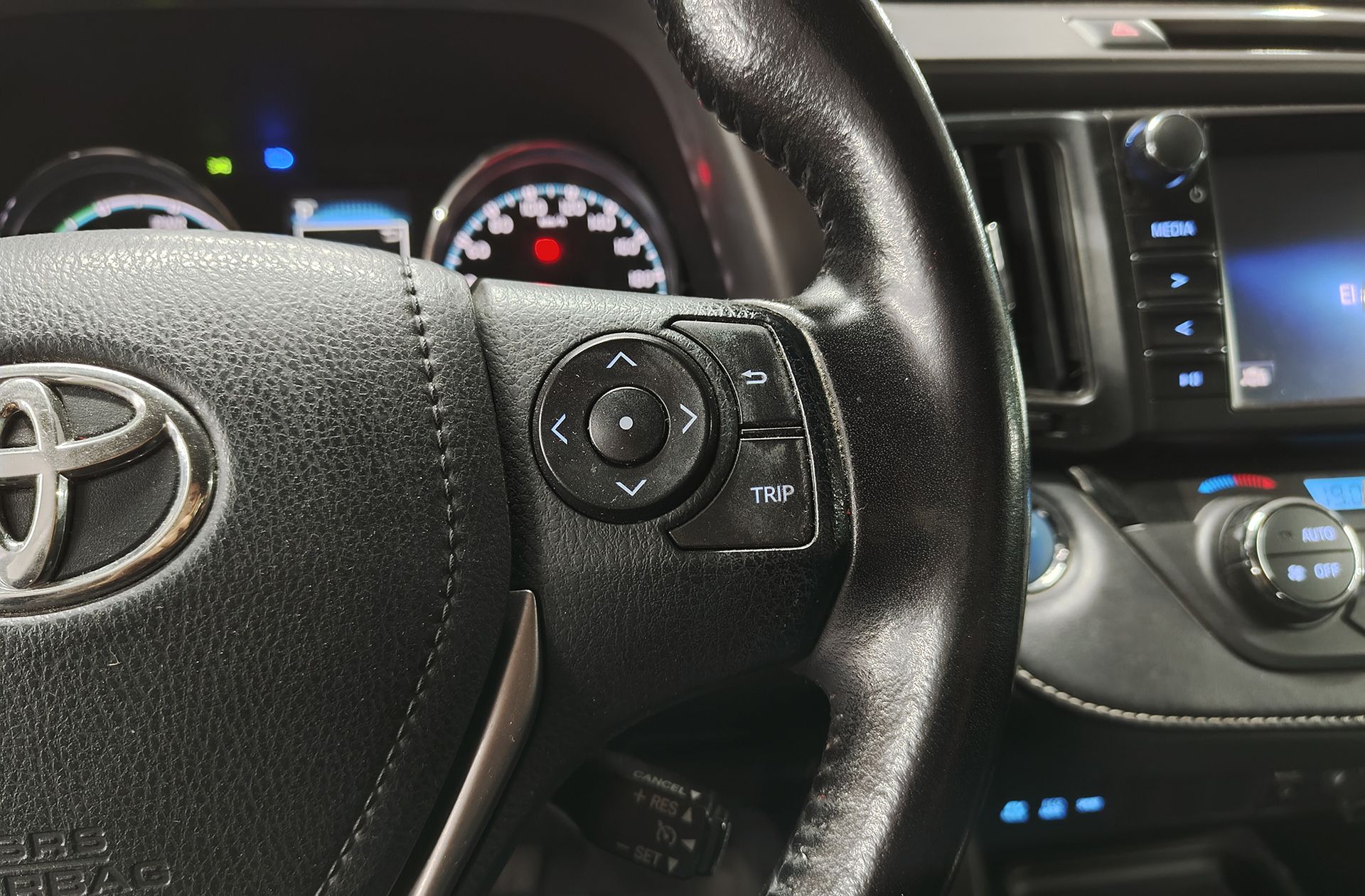 Toyota RAV4 2.5l hybrid Advance Pack Drive 2WD - foto 25