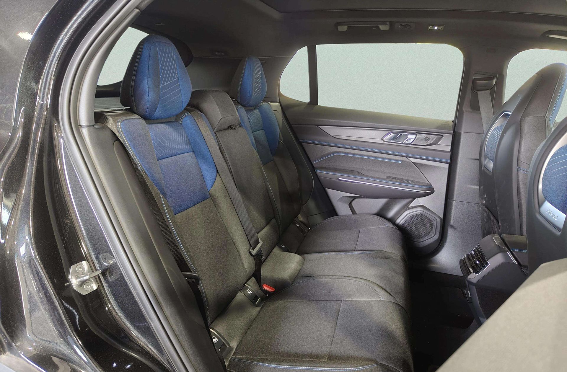 Lynk & Co 01 1.5 PHEV - foto 20