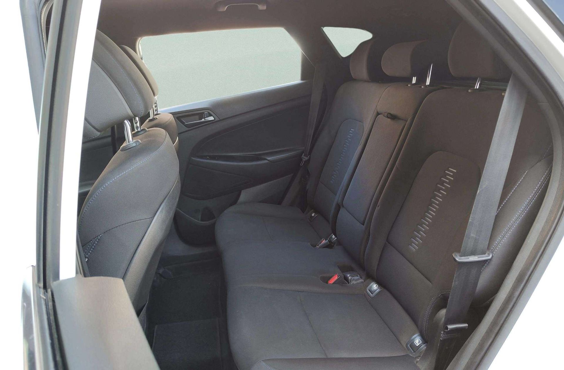 Hyundai Tucson 1.6 T-GDi Go! 4x2 - foto 13