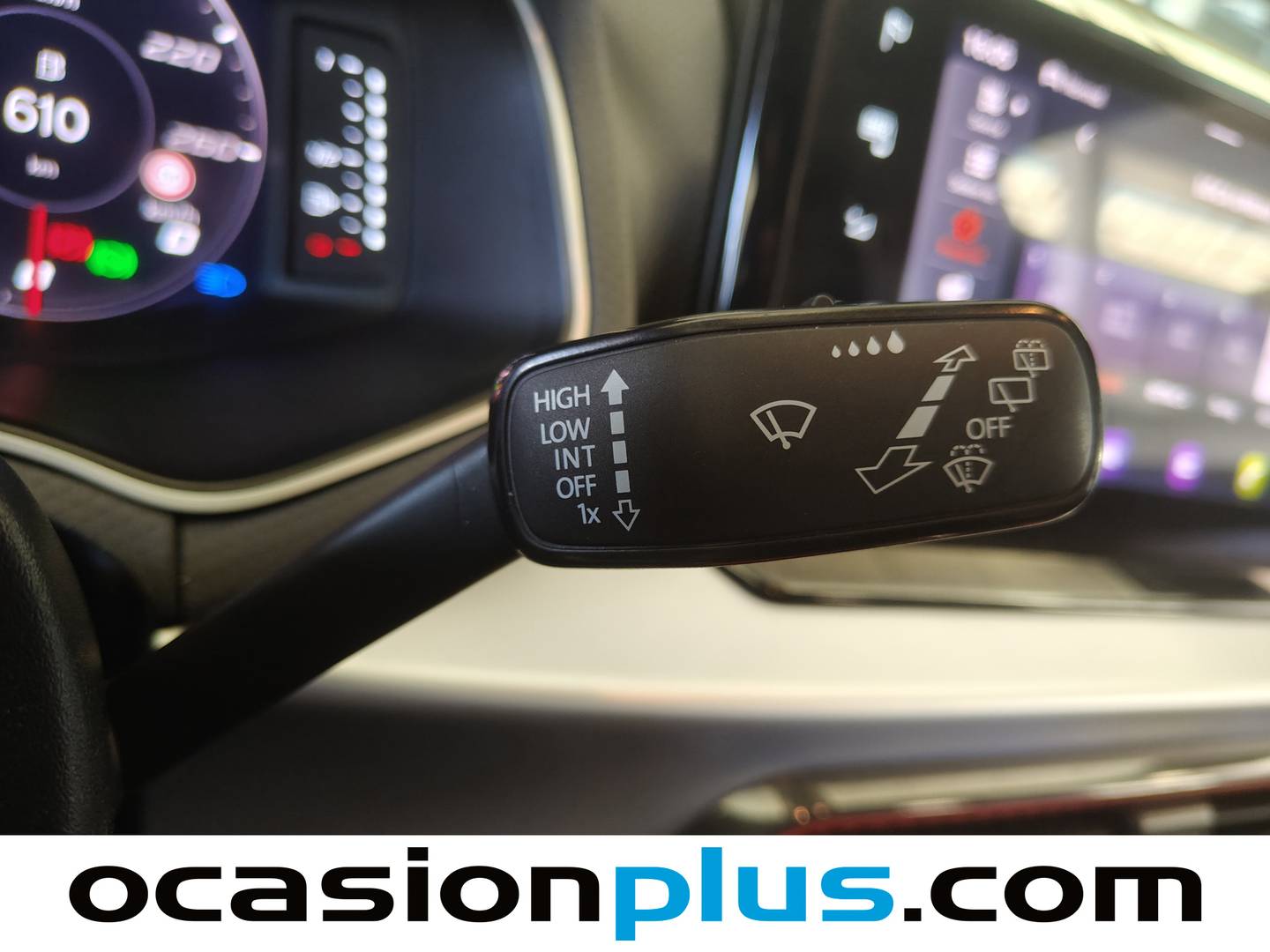 Foto Seat Arona SEAT Arona 1.5 TSI S&S FR XL DSG (150 CV)