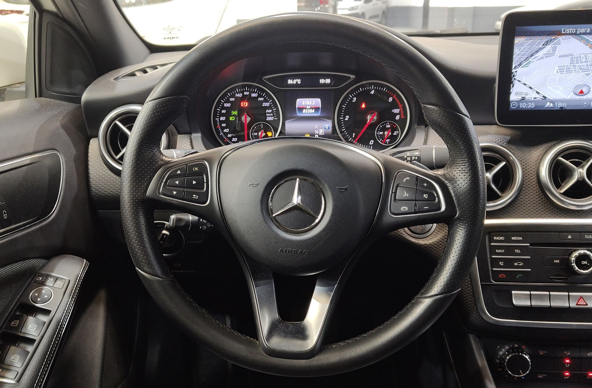 Mercedes-Benz Clase A 200 d Paquete AMG - foto 27